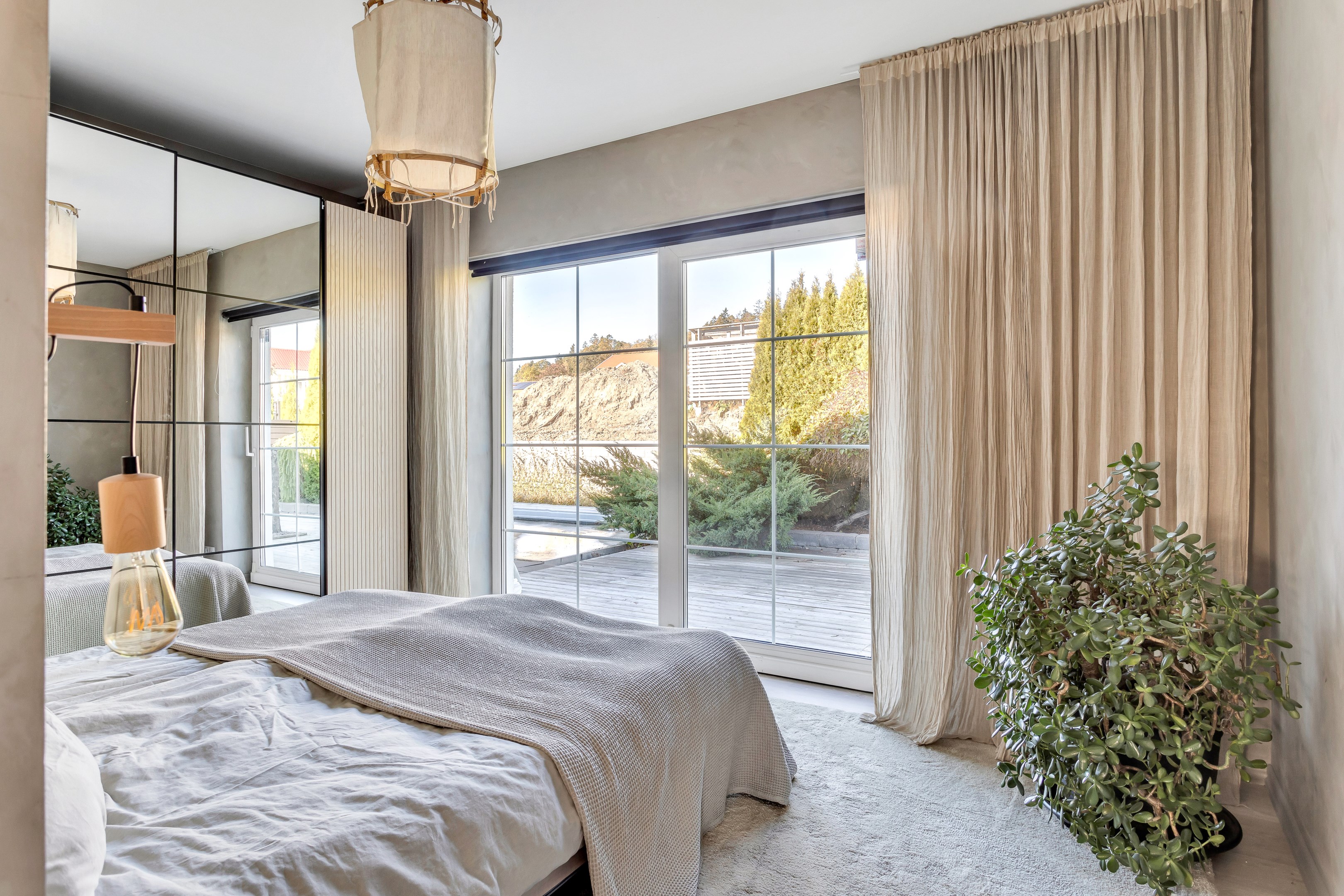 Bostadsbild från Vildrosvägen 7, Såld i Örsundsbro, Enköping