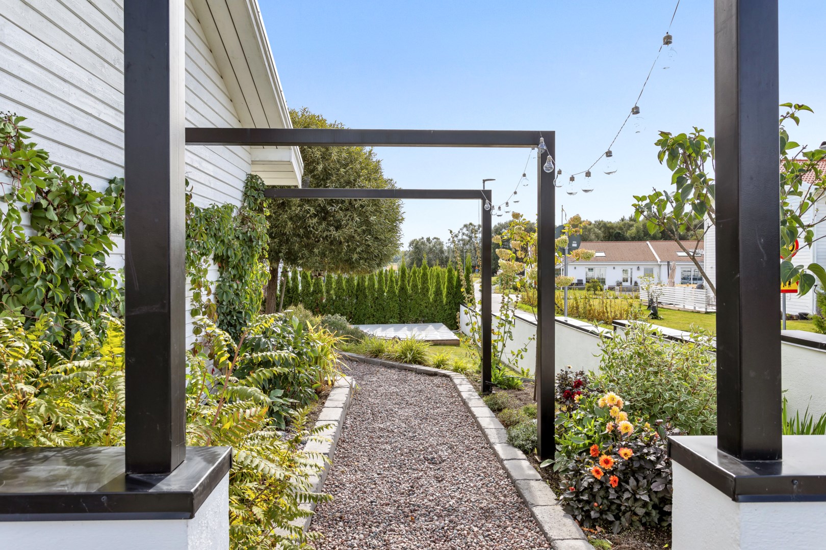 Bostadsbild från Vildrosvägen 7, Såld i Örsundsbro, Enköping