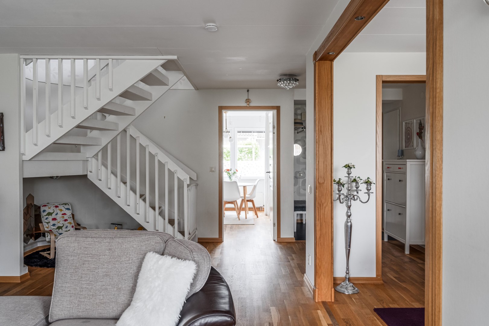 Bostadsbild från Hollandsresan 42, Såld i Bergsbrunna/Sävja, Uppsala