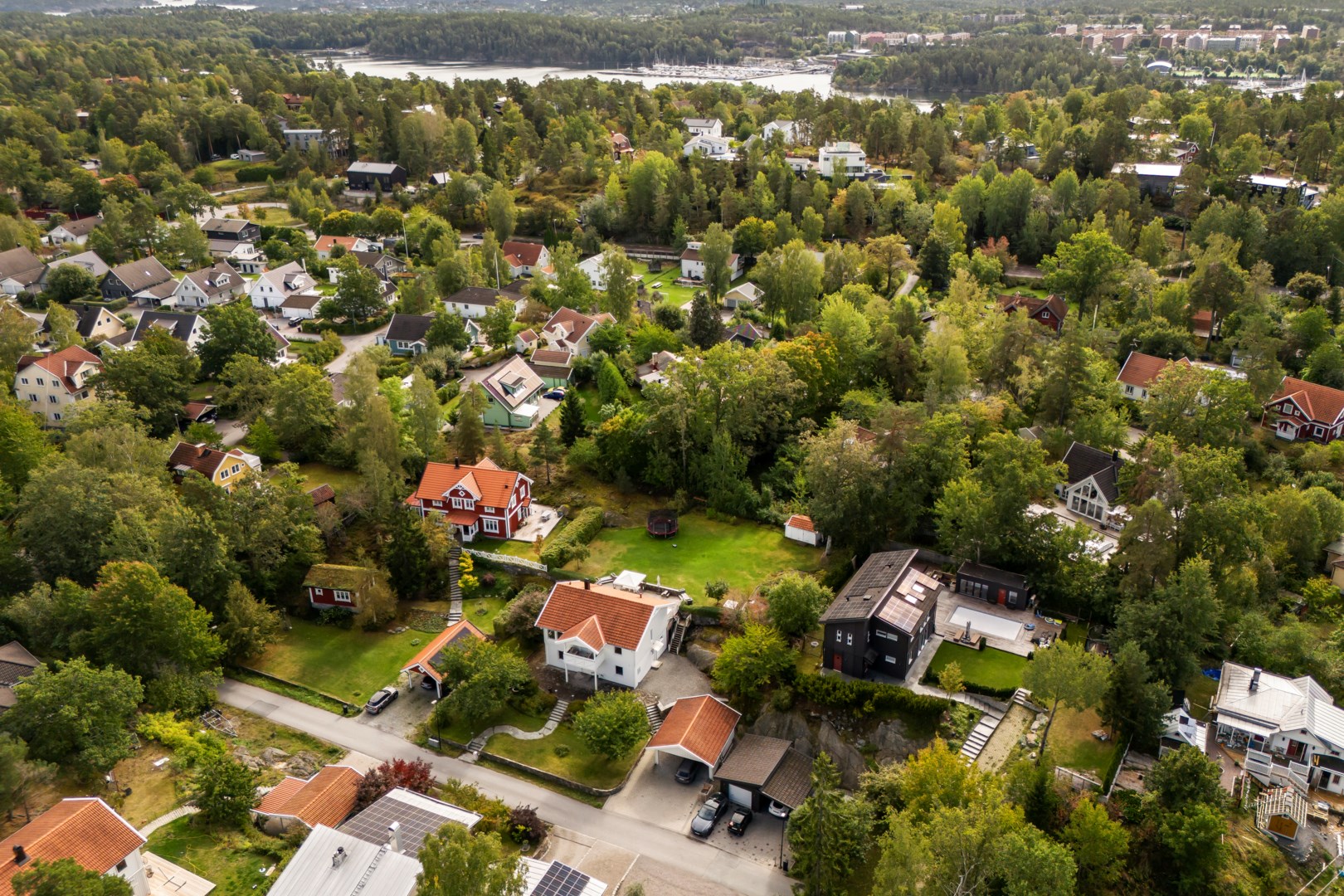 Bostadsbild från Alskogsvägen 6, Såld i Lännersta, Nacka