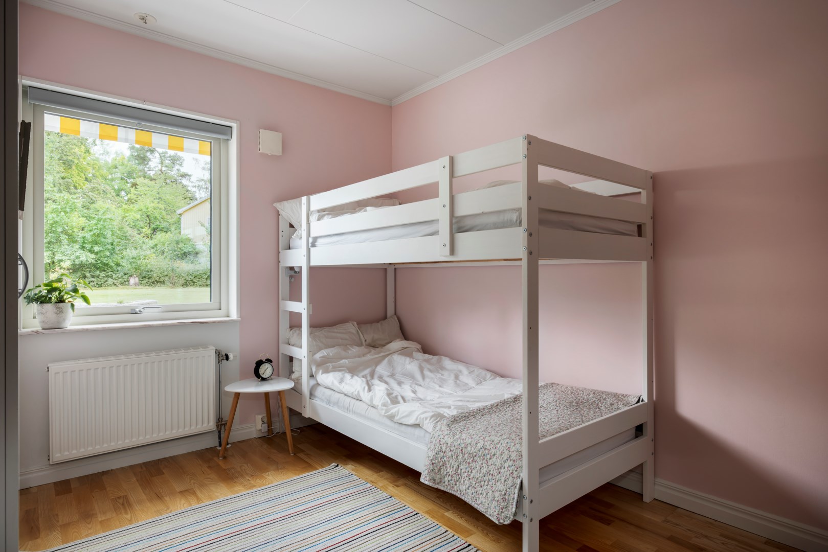 Bostadsbild från Alskogsvägen 6, Såld i Lännersta, Nacka