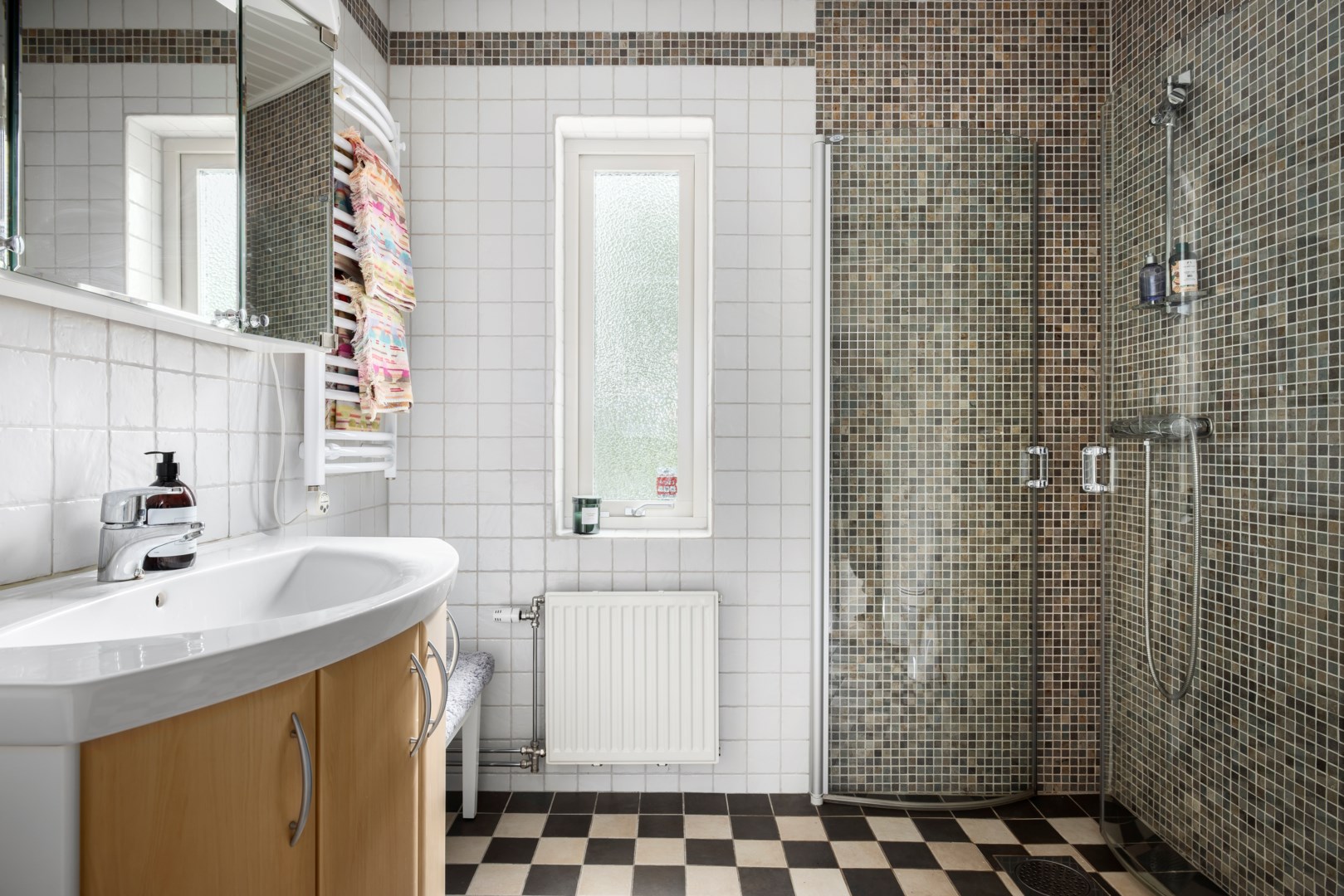 Bostadsbild från Alskogsvägen 6, Såld i Lännersta, Nacka