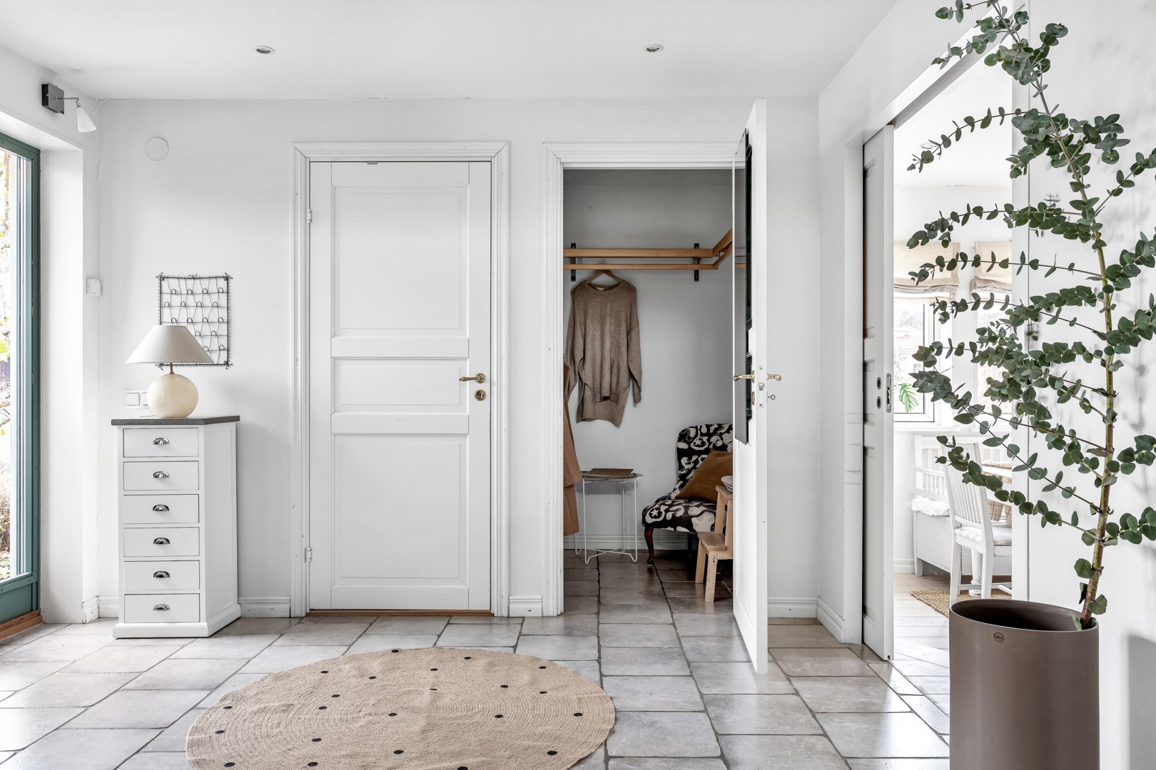 Bostadsbild från Furudalsvägen 23, Såld i Berthåga, Uppsala