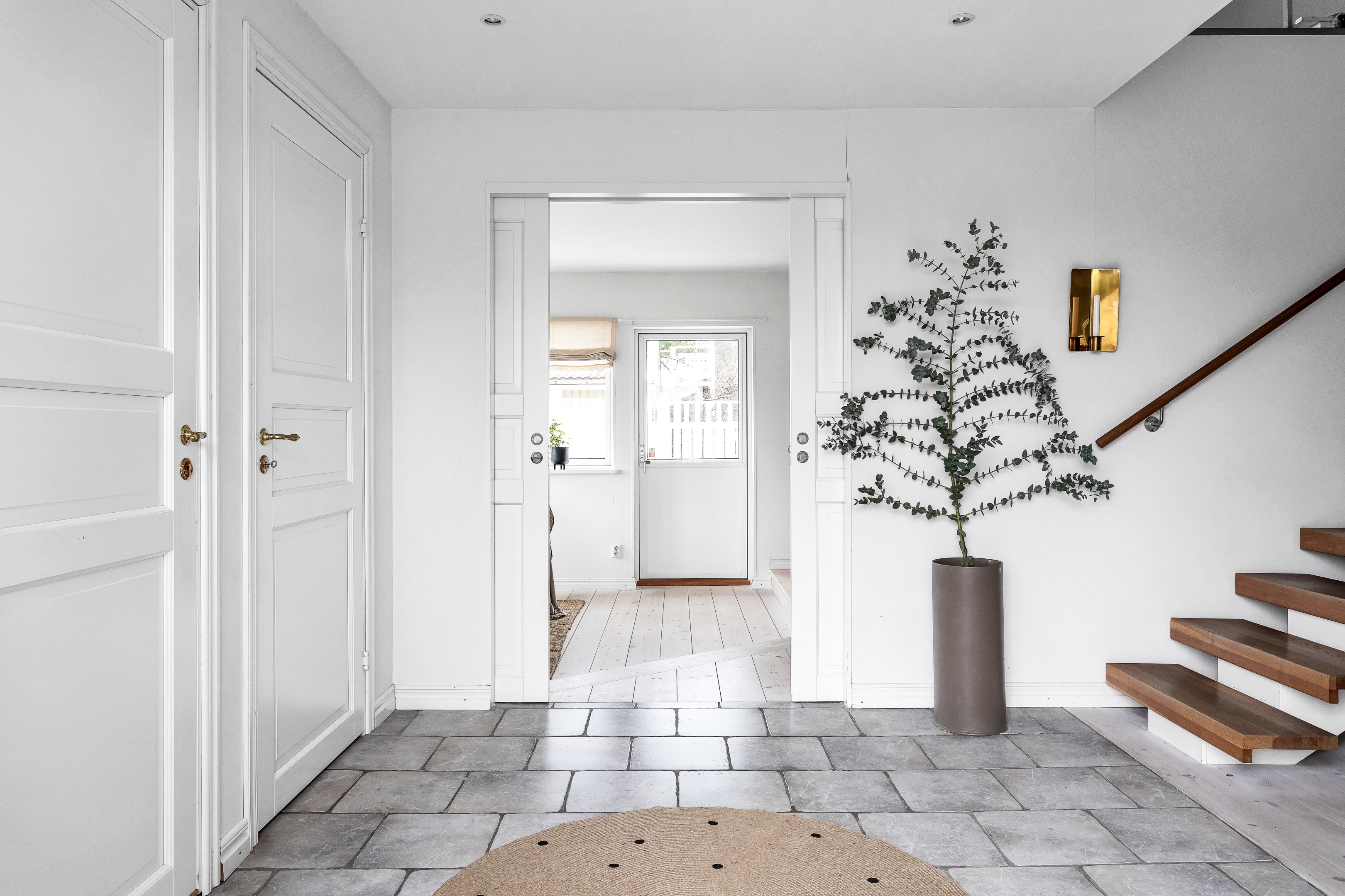 Bostadsbild från Furudalsvägen 23, Såld i Berthåga, Uppsala