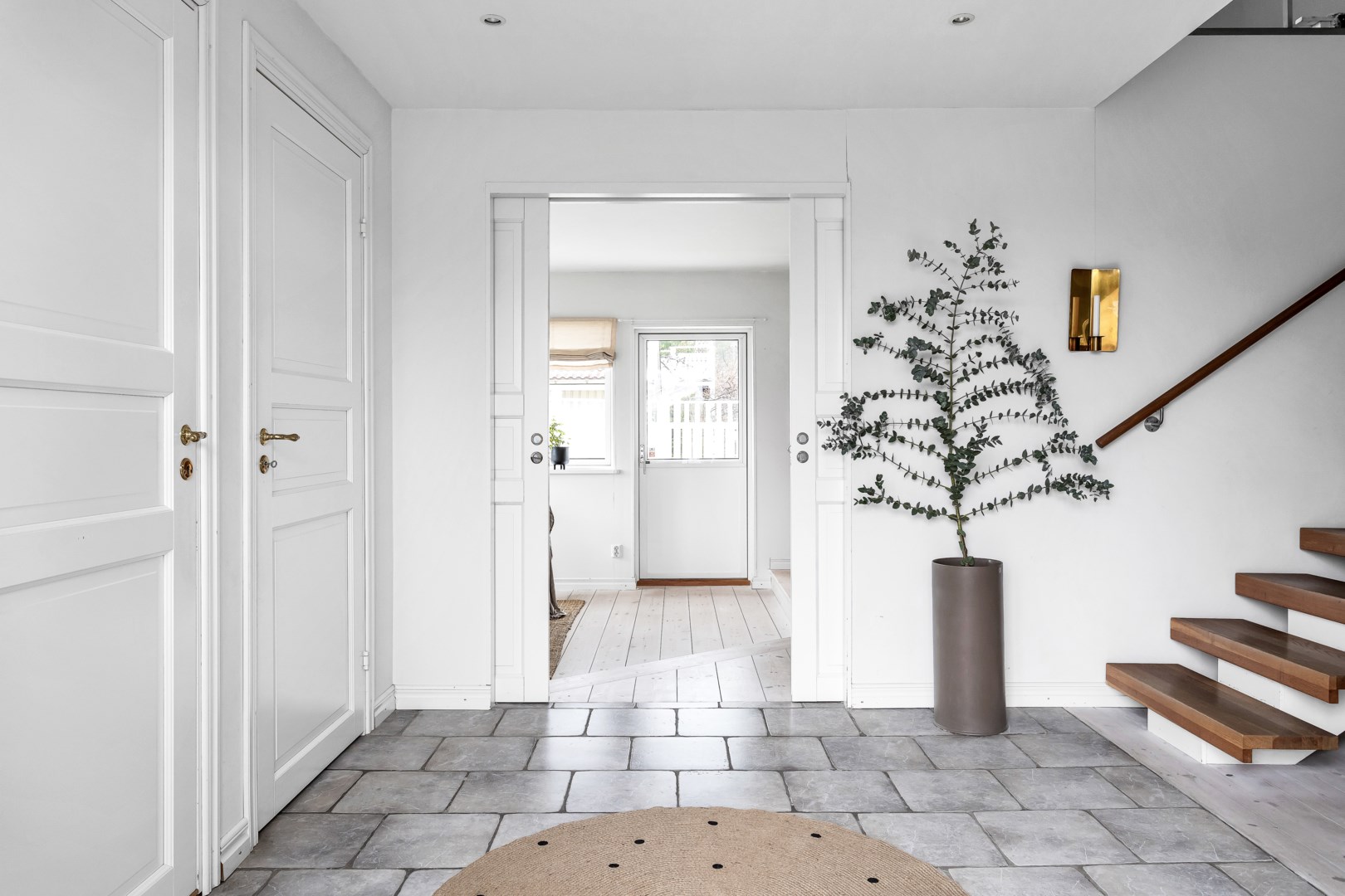 Bostadsbild från Furudalsvägen 23, Såld i Berthåga, Uppsala