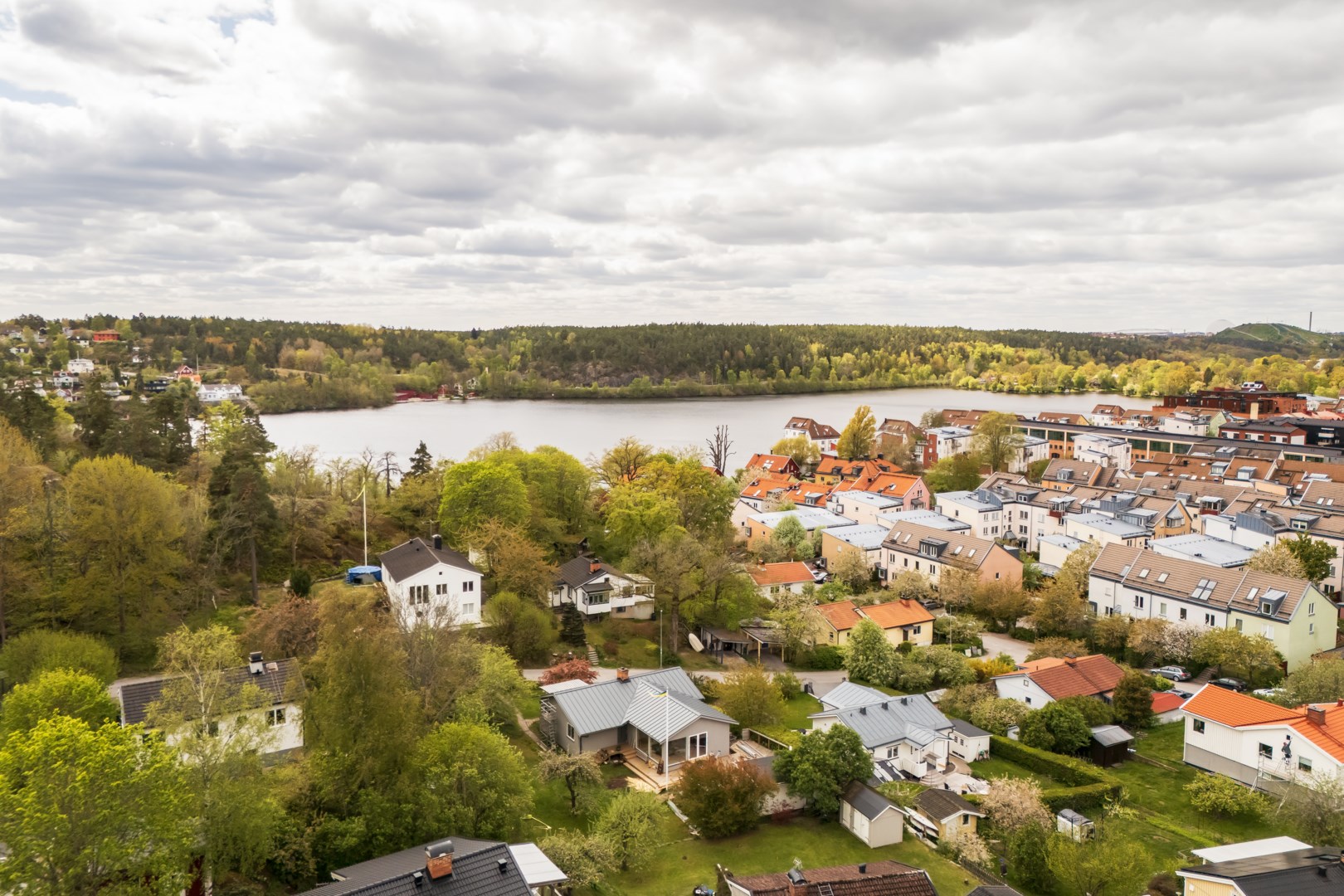Bostadsbild från Lavalvägen 4, Såld i Lillängen, Nacka