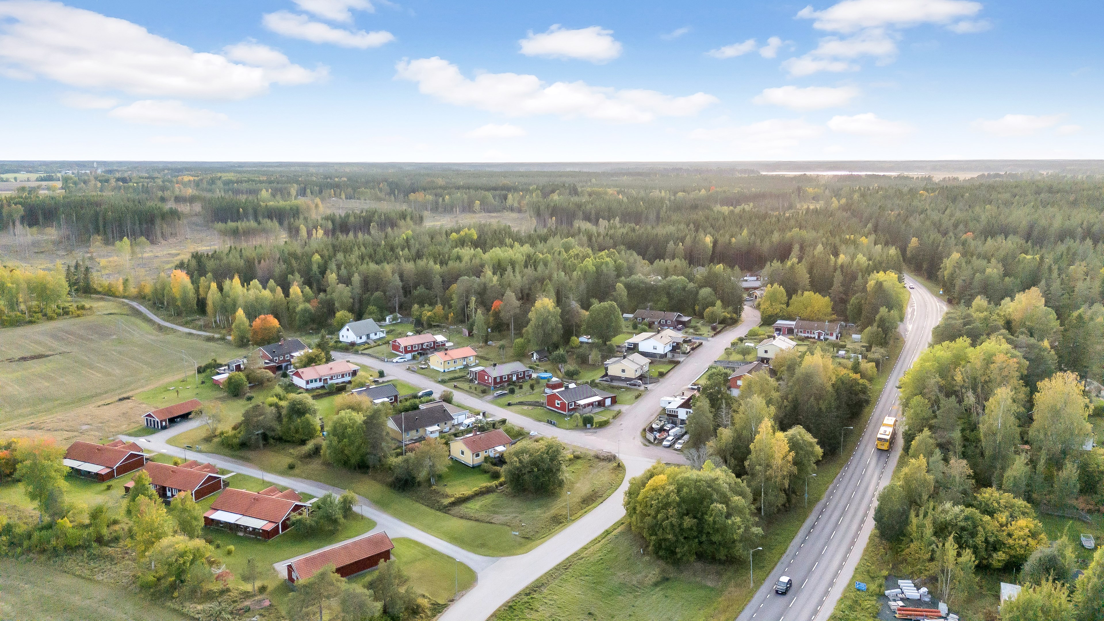 Bostadsbild från Södra Hökhuvudsvägen 3, Såld i Gimo, Östhammar