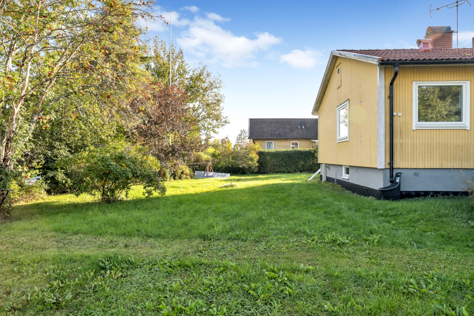 Bostadsbild från Södra Hökhuvudsvägen 3, Såld i Gimo, Östhammar