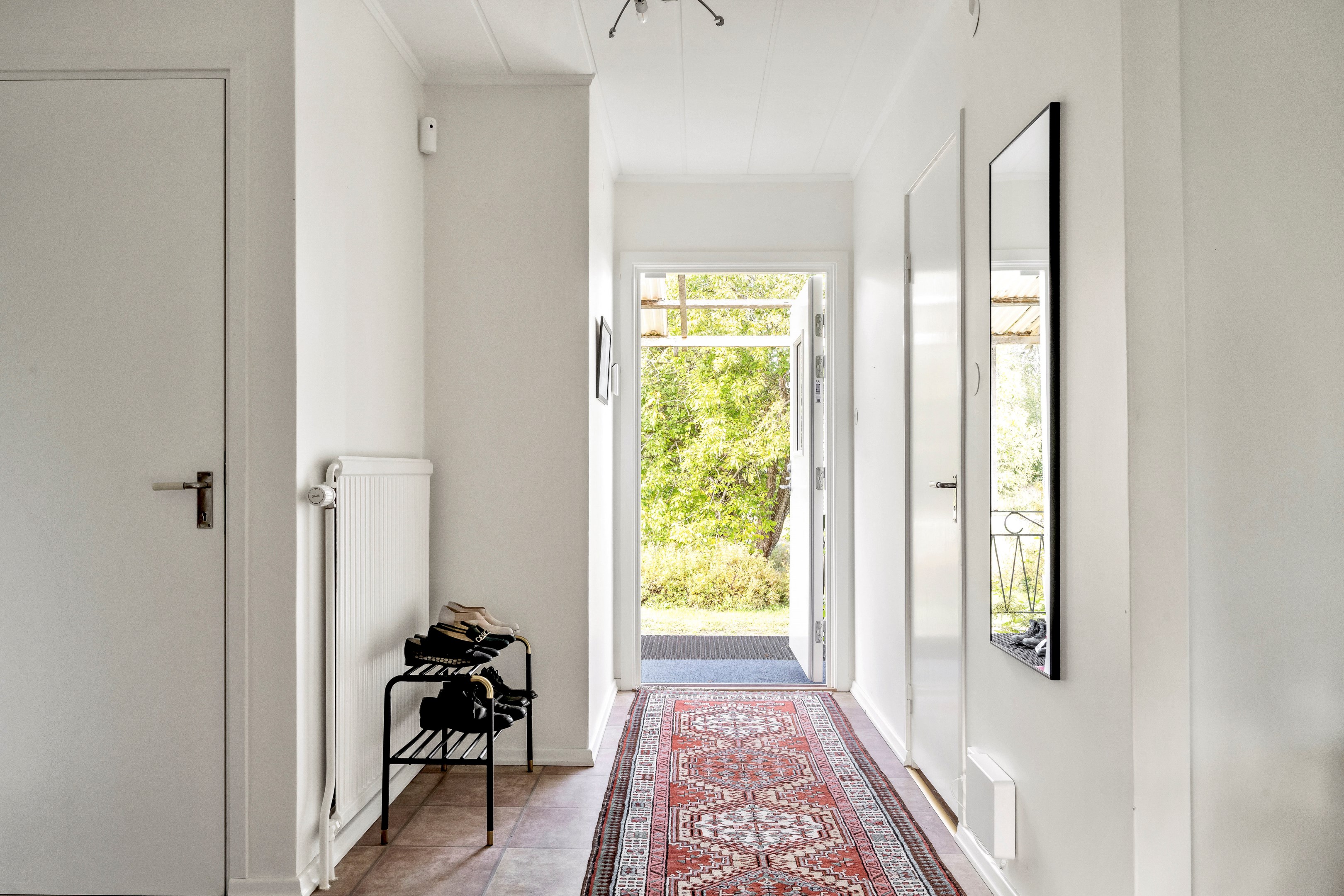 Bostadsbild från Södra Hökhuvudsvägen 3, Såld i Gimo, Östhammar