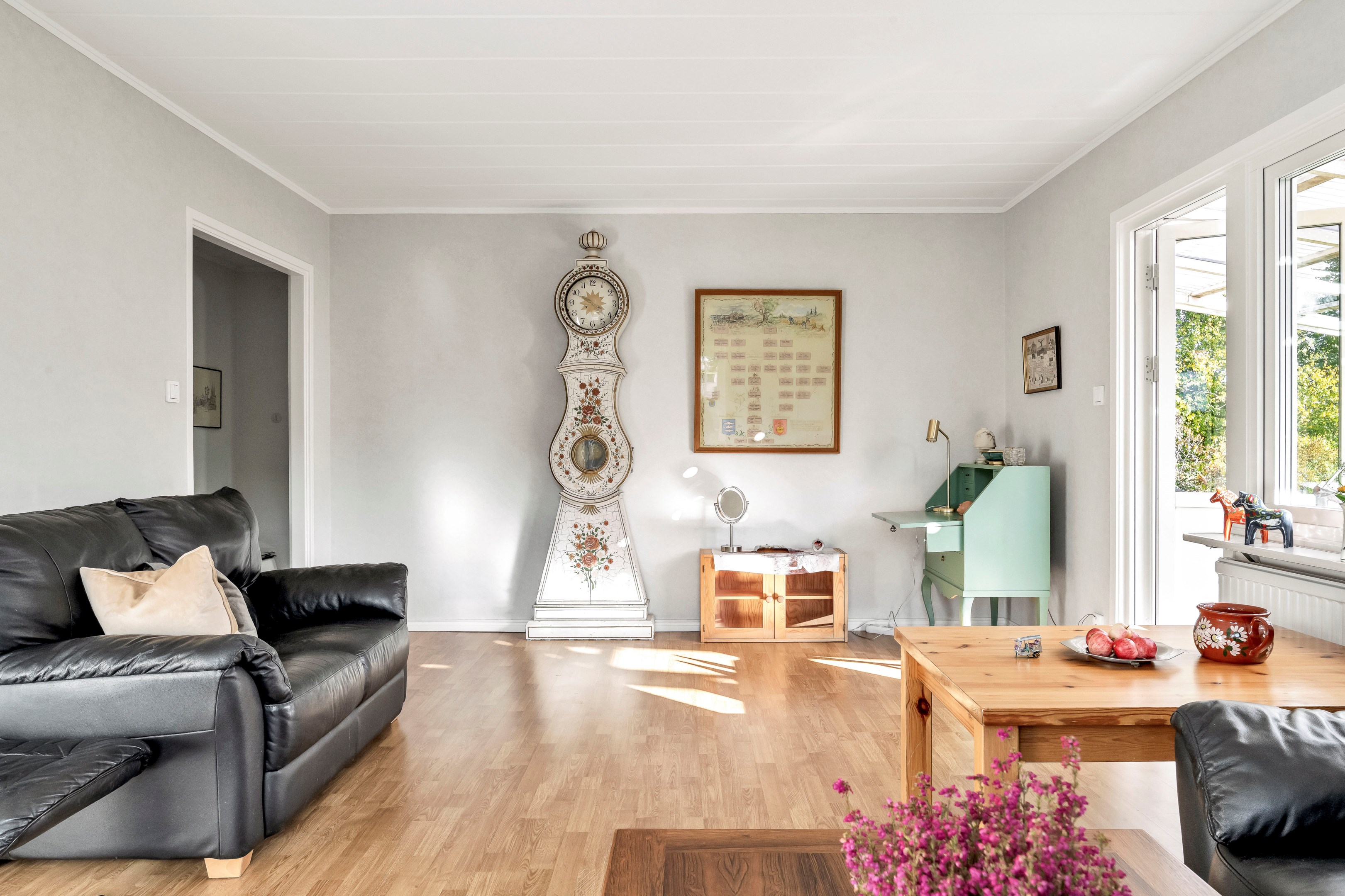 Bostadsbild från Södra Hökhuvudsvägen 3, Såld i Gimo, Östhammar