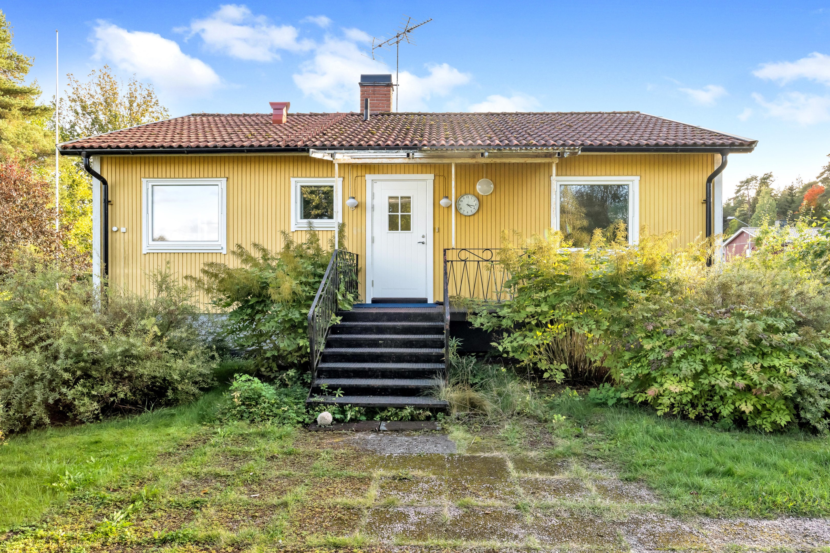 Bostadsbild från Södra Hökhuvudsvägen 3, Såld i Gimo, Östhammar