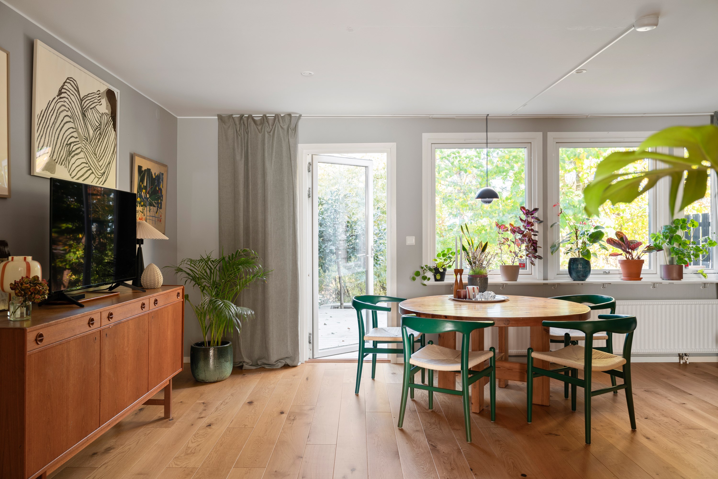 Bostadsbild från Möjavägen 62, Såld i Krokhöjden, Nacka