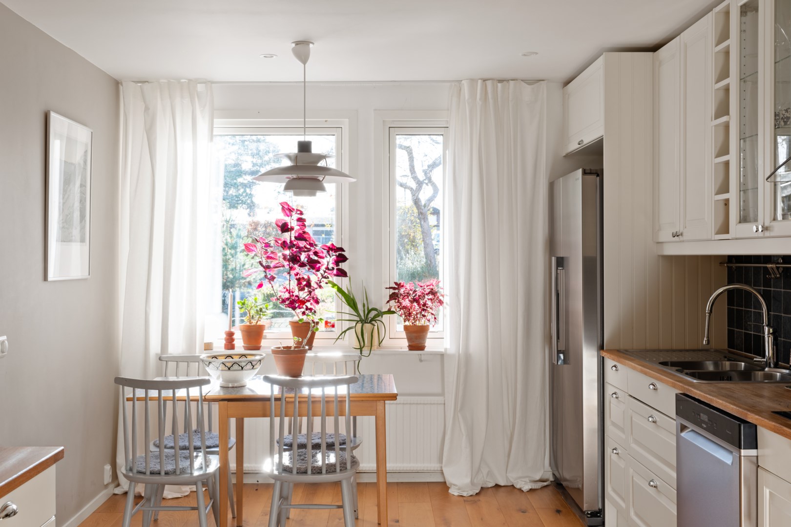 Bostadsbild från Möjavägen 62, Såld i Krokhöjden, Nacka