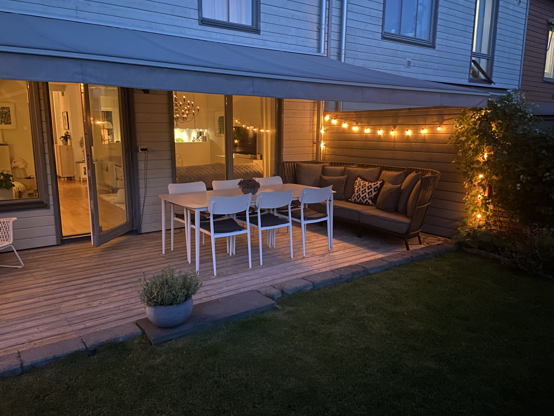 Bostadsbild från Dansbanevägen 5, Såld i Tollare, Nacka