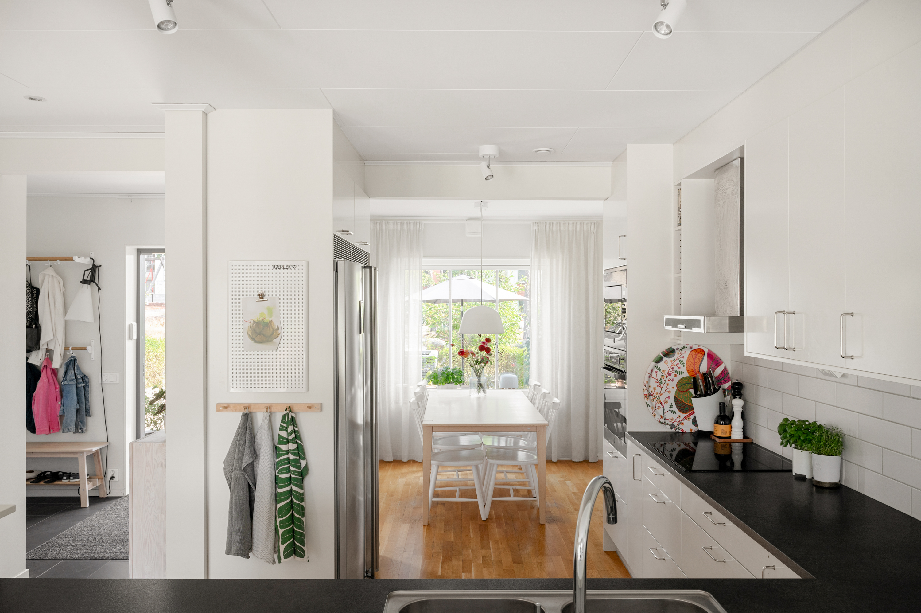 Bostadsbild från Dansbanevägen 5, Såld i Tollare, Nacka