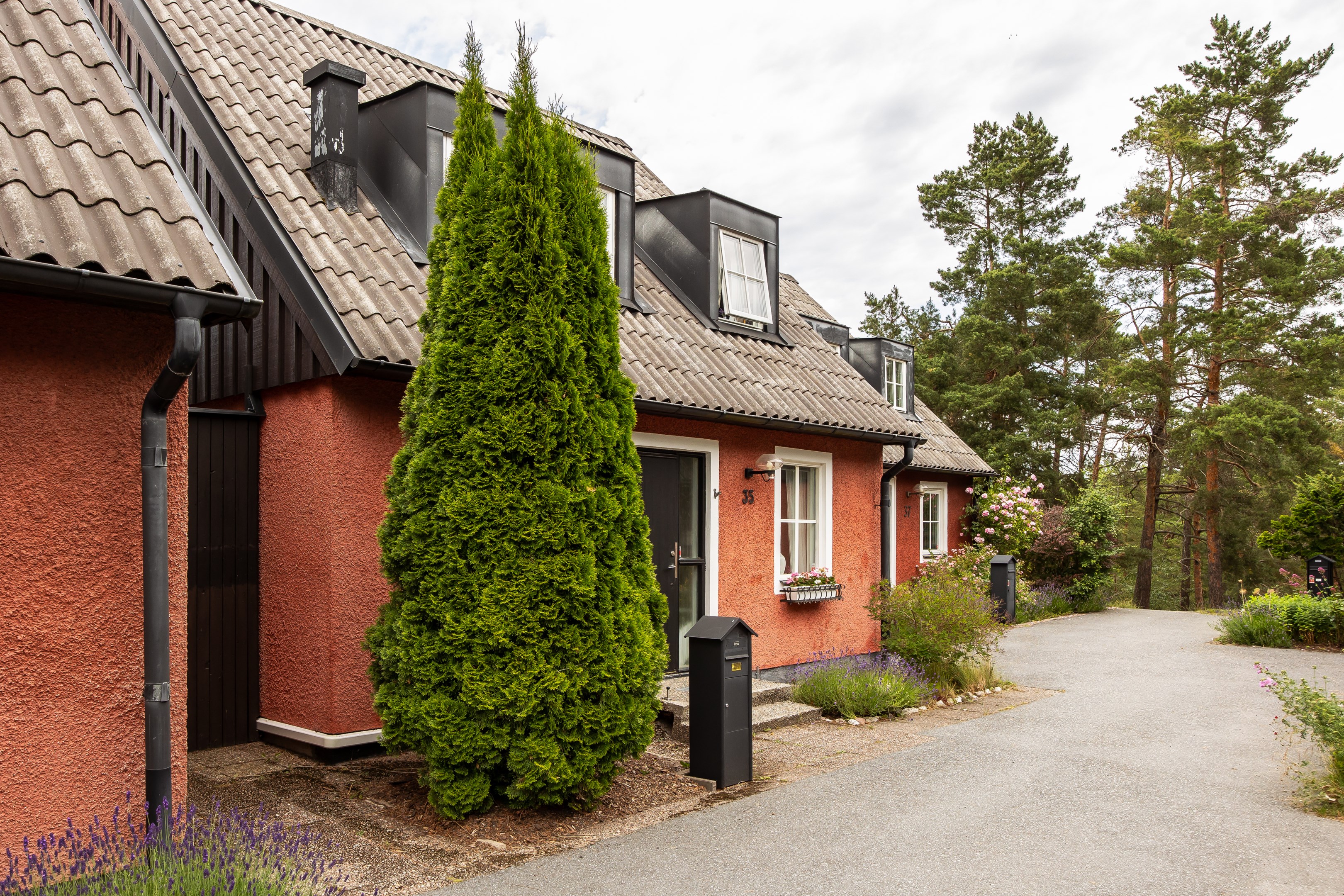 Bostadsbild från Gräsandsgatan 35, Såld i Fågelhöjden - Saltsjöbaden, Nacka