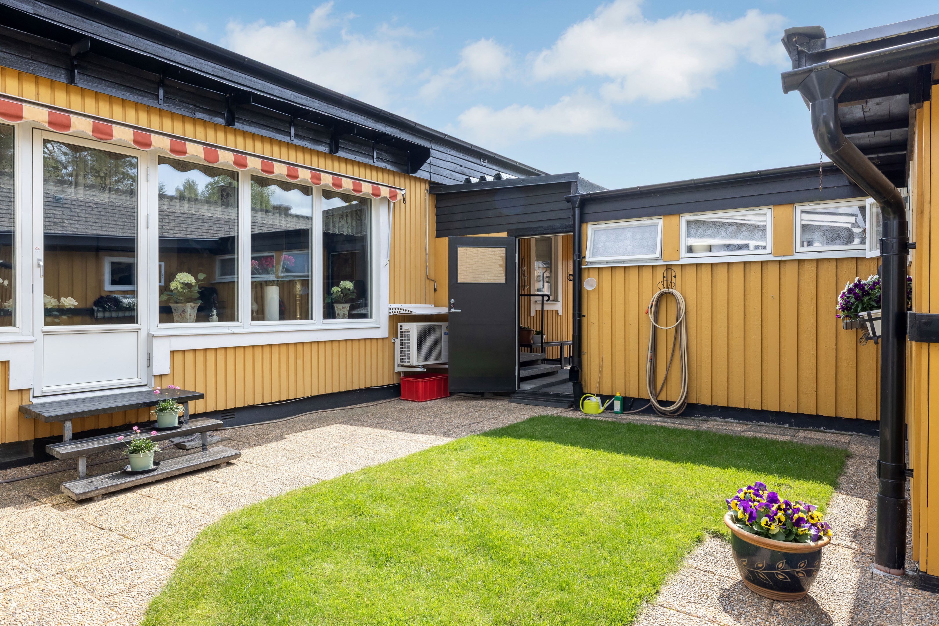 Bostadsbild från Röllekevägen 6, Snart till salu i Storvreta, Uppsala