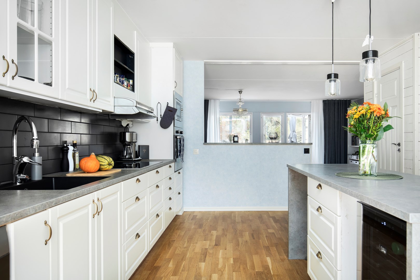 Bostadsbild från Björkholmsvägen 5, Såld i Östra Orminge, Nacka