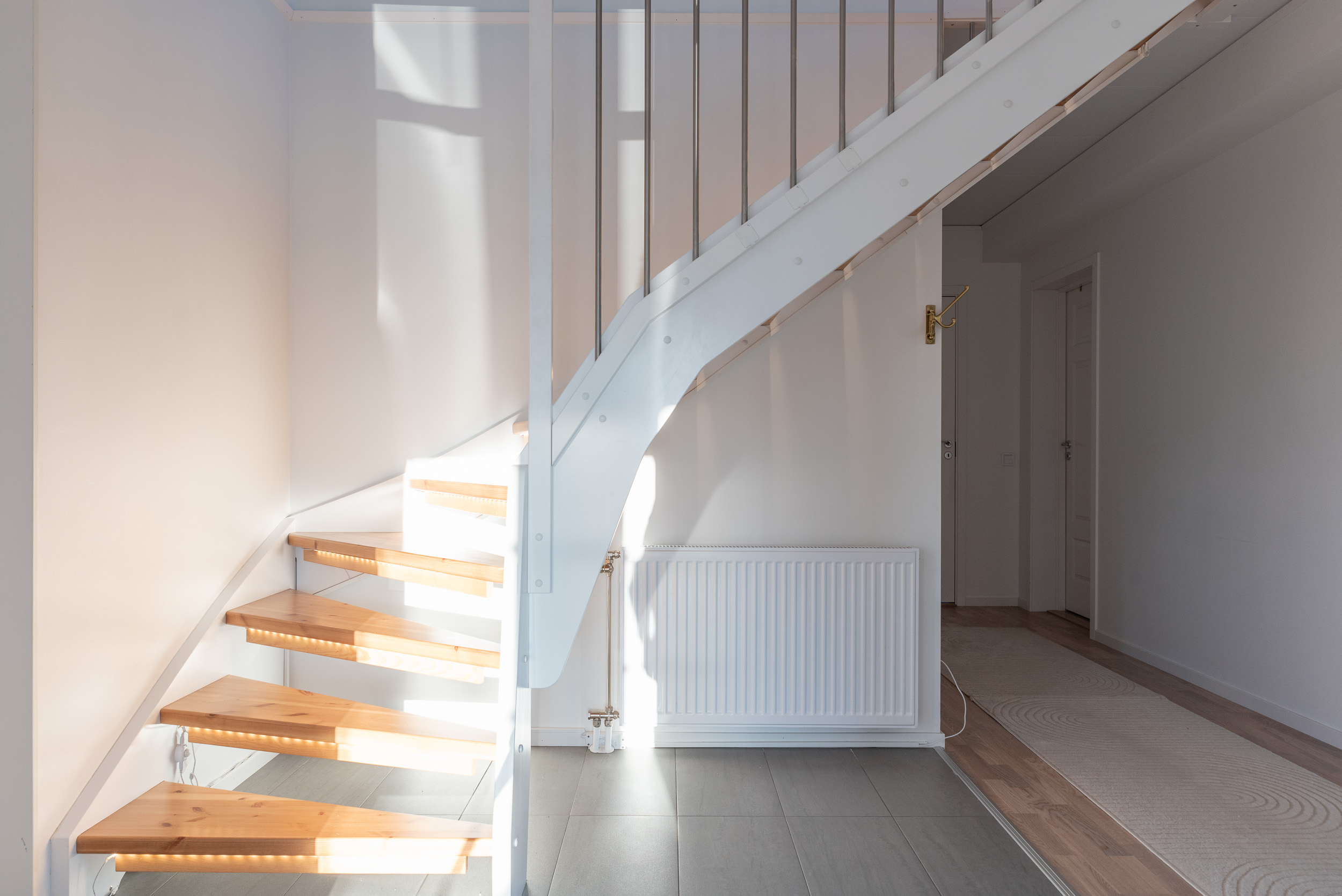 Bostadsbild från Albertusvägen 58, Såld i Dingtuna, Västerås