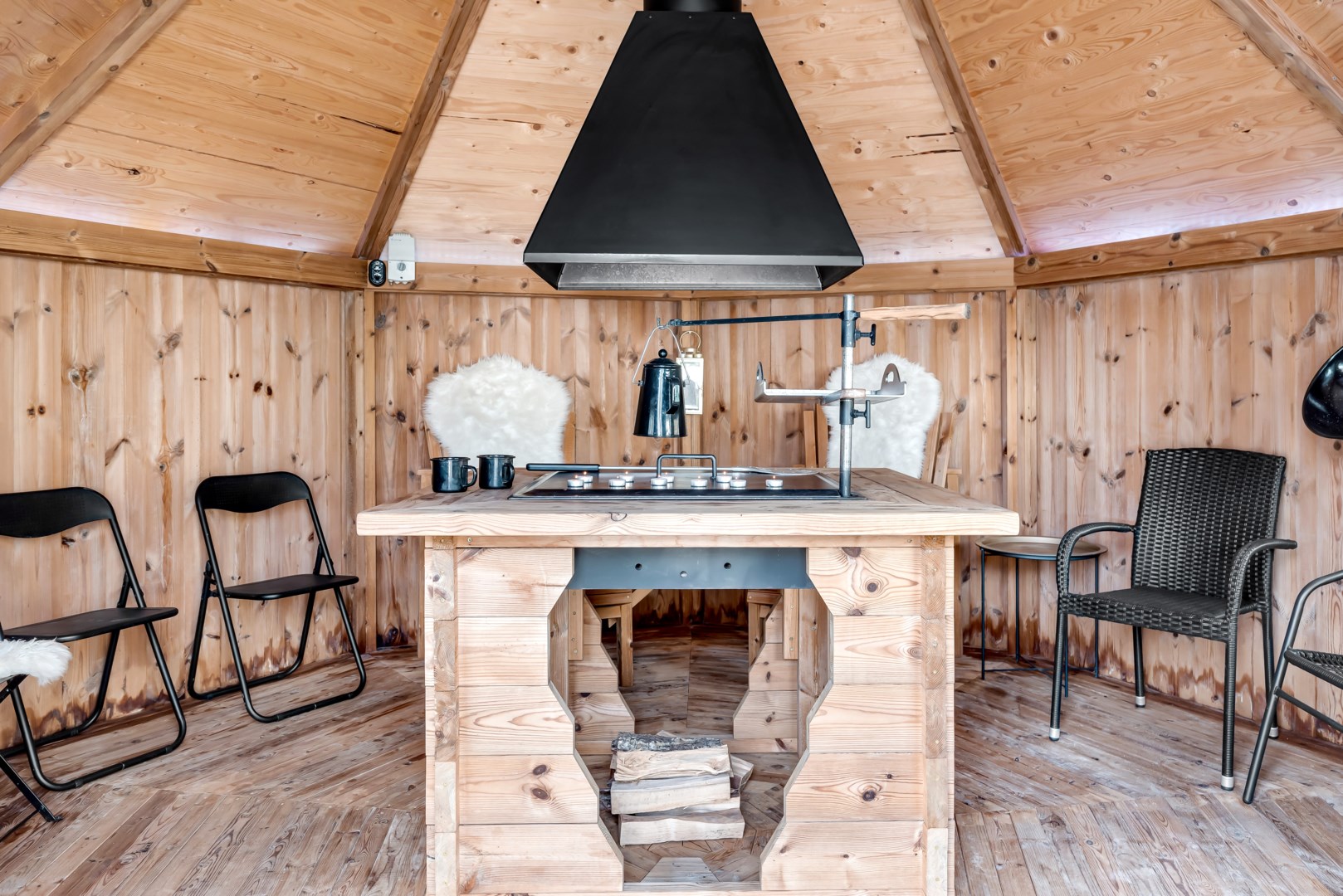 Bostadsbild från Vreta strandväg 52, Såld i Vreta, Uppsala