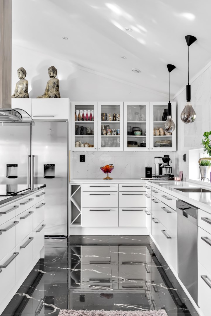 Bostadsbild från Vreta strandväg 52, Såld i Vreta, Uppsala