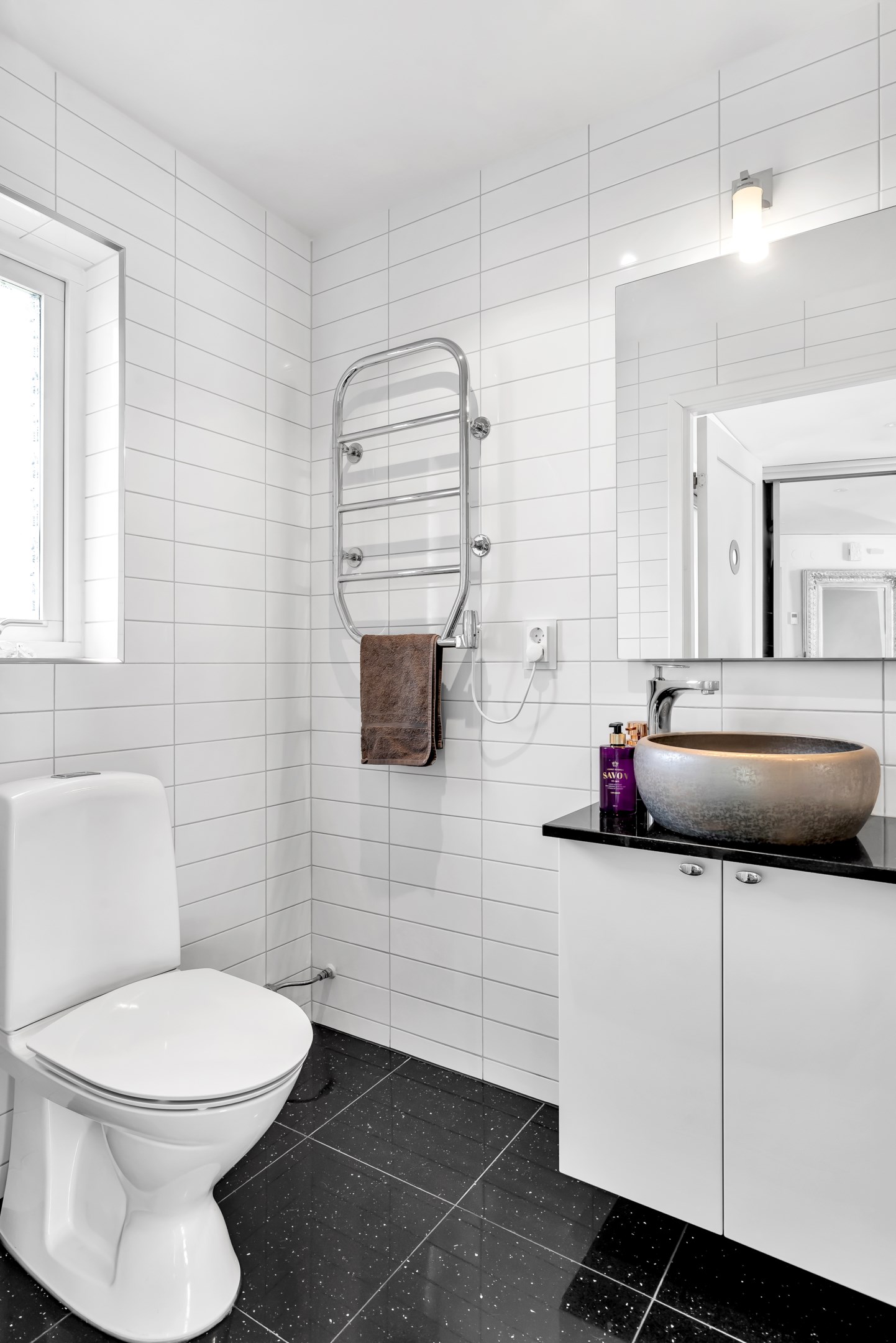 Bostadsbild från Vreta strandväg 52, Såld i Vreta, Uppsala