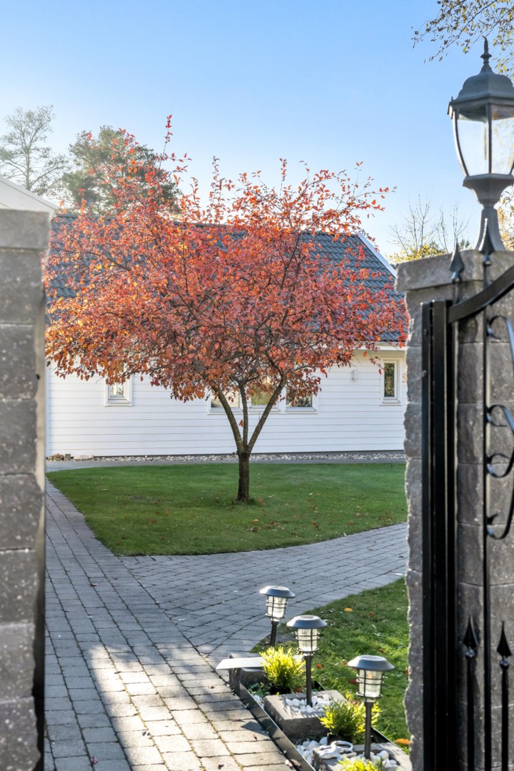 Bostadsbild från Vreta strandväg 52, Såld i Vreta, Uppsala
