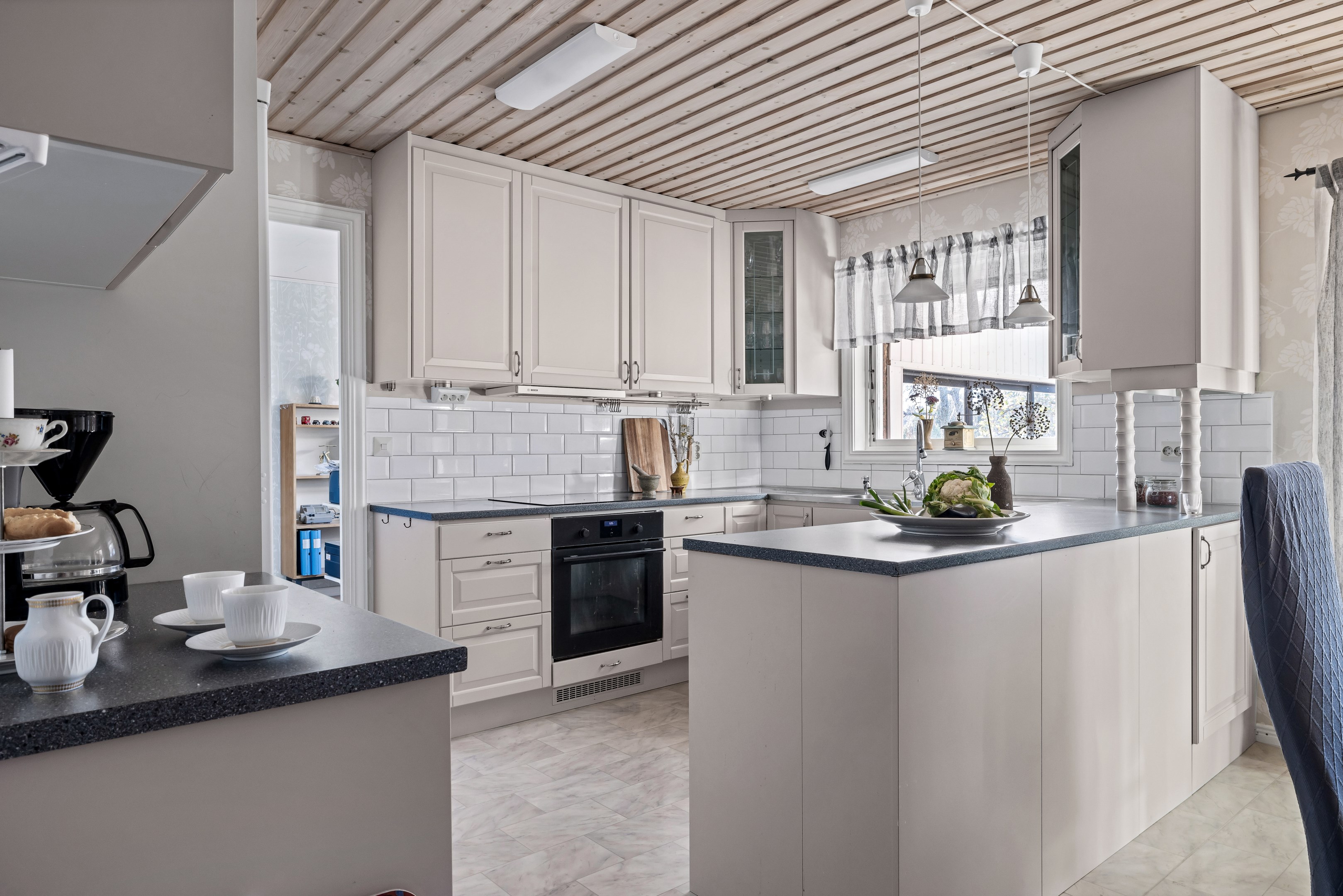 Bostadsbild från Fjärdingsvägen 19, Såld i Bälinge, Uppsala