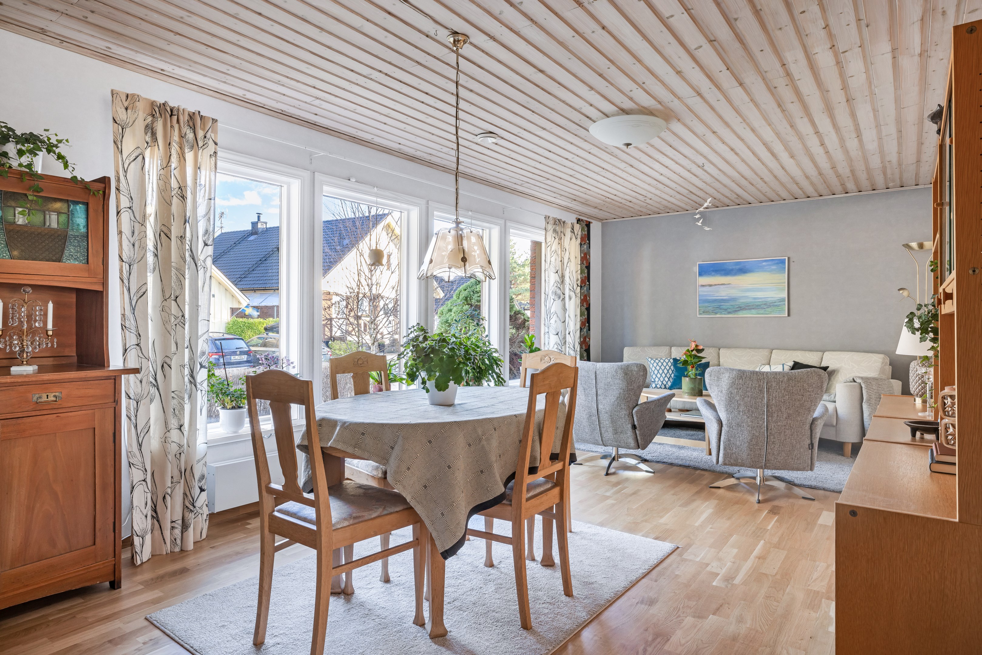 Bostadsbild från Fjärdingsvägen 19, Såld i Bälinge, Uppsala