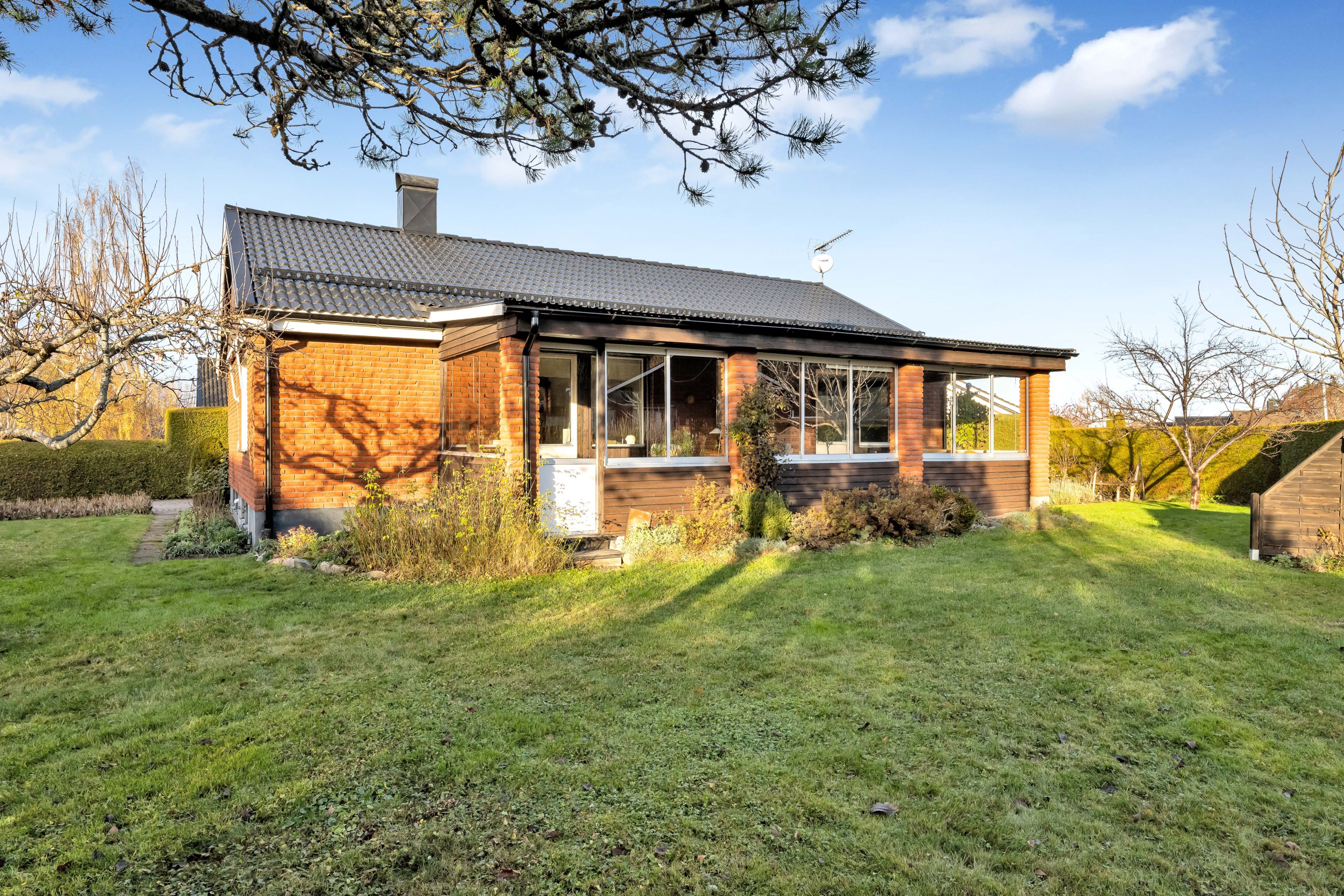 Bostadsbild från Limvägen 1, Såld i Storvreta, Uppsala