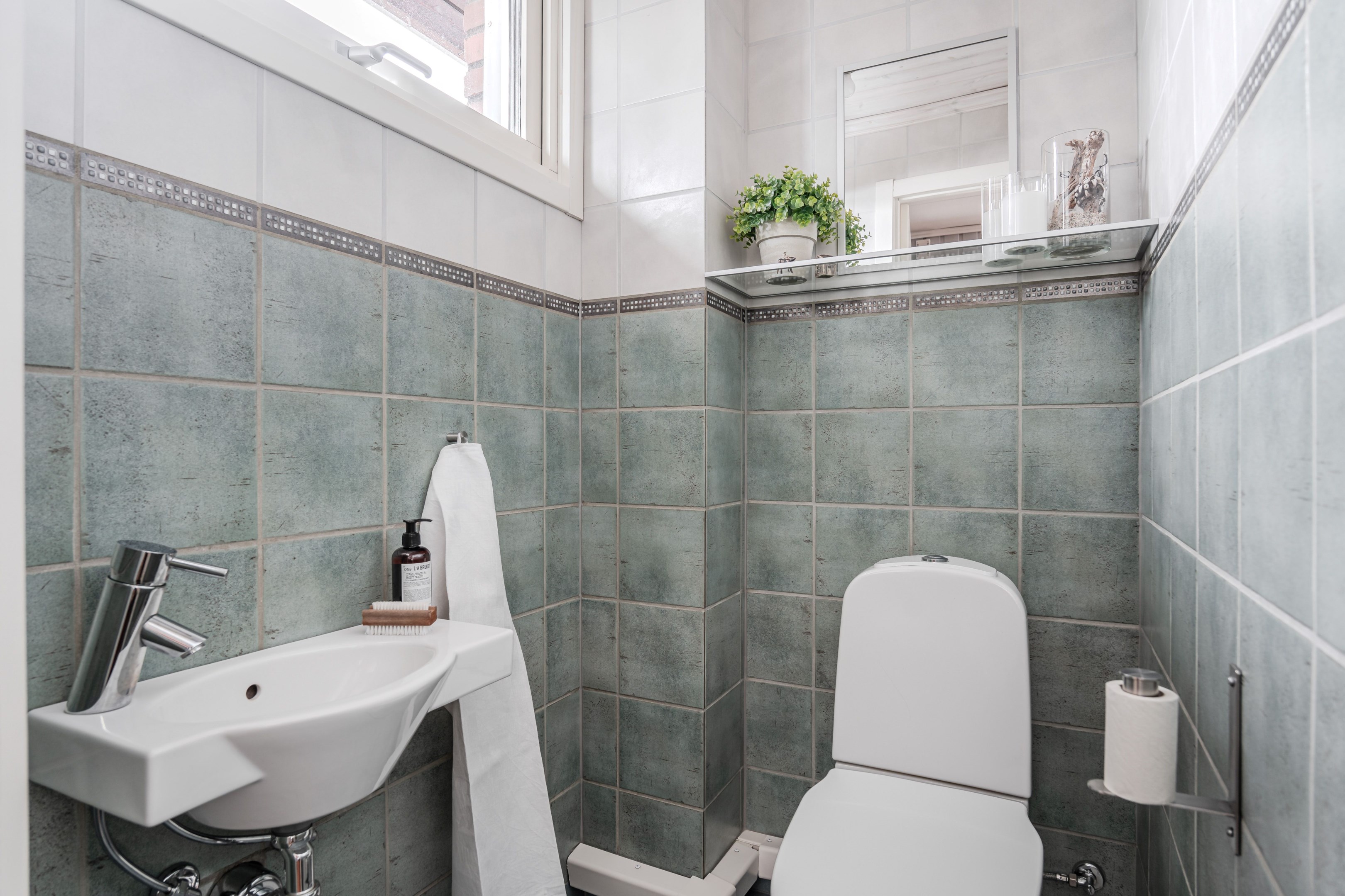 Bostadsbild från Limvägen 1, Såld i Storvreta, Uppsala