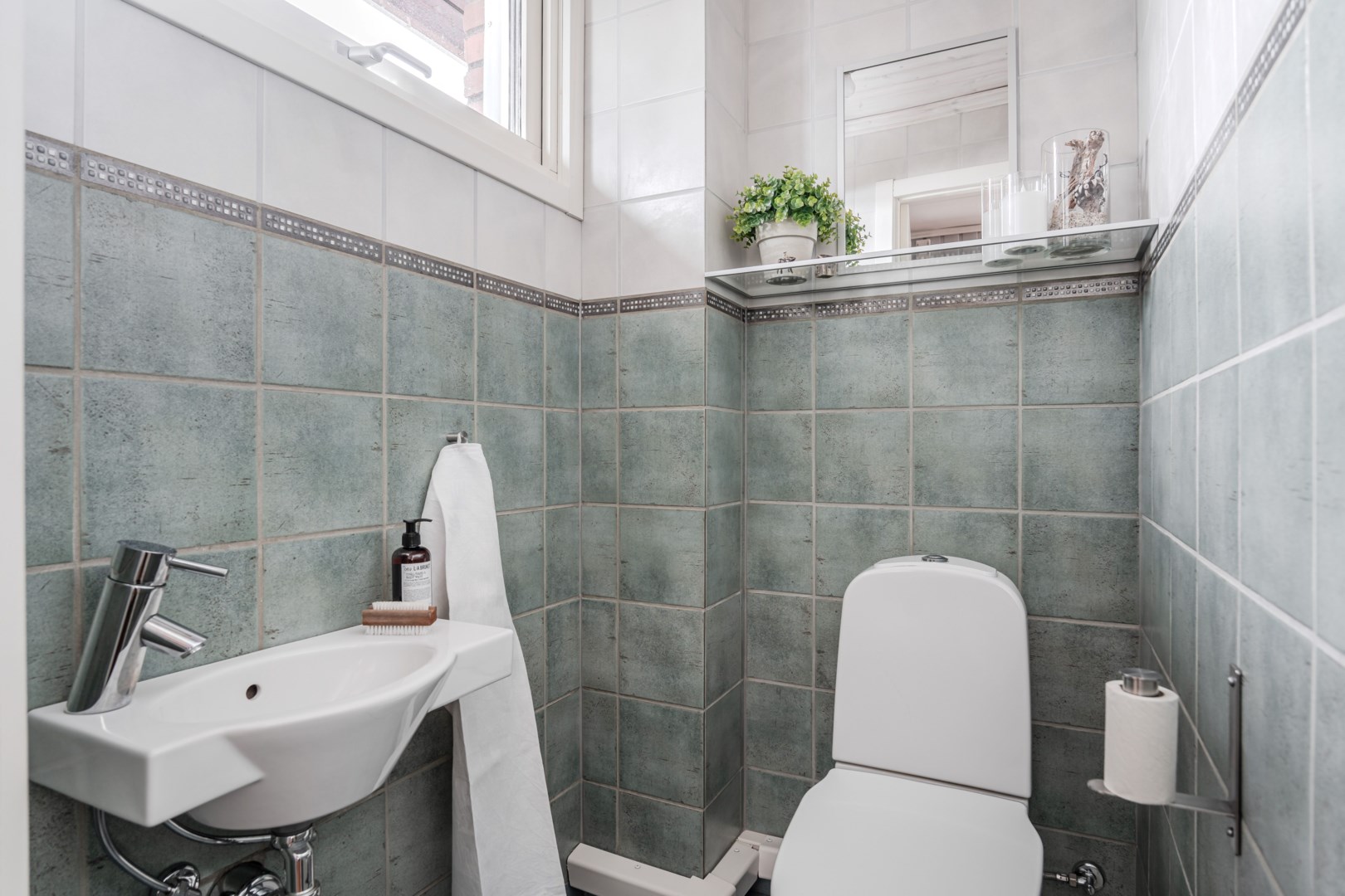 Bostadsbild från Limvägen 1, Såld i Storvreta, Uppsala