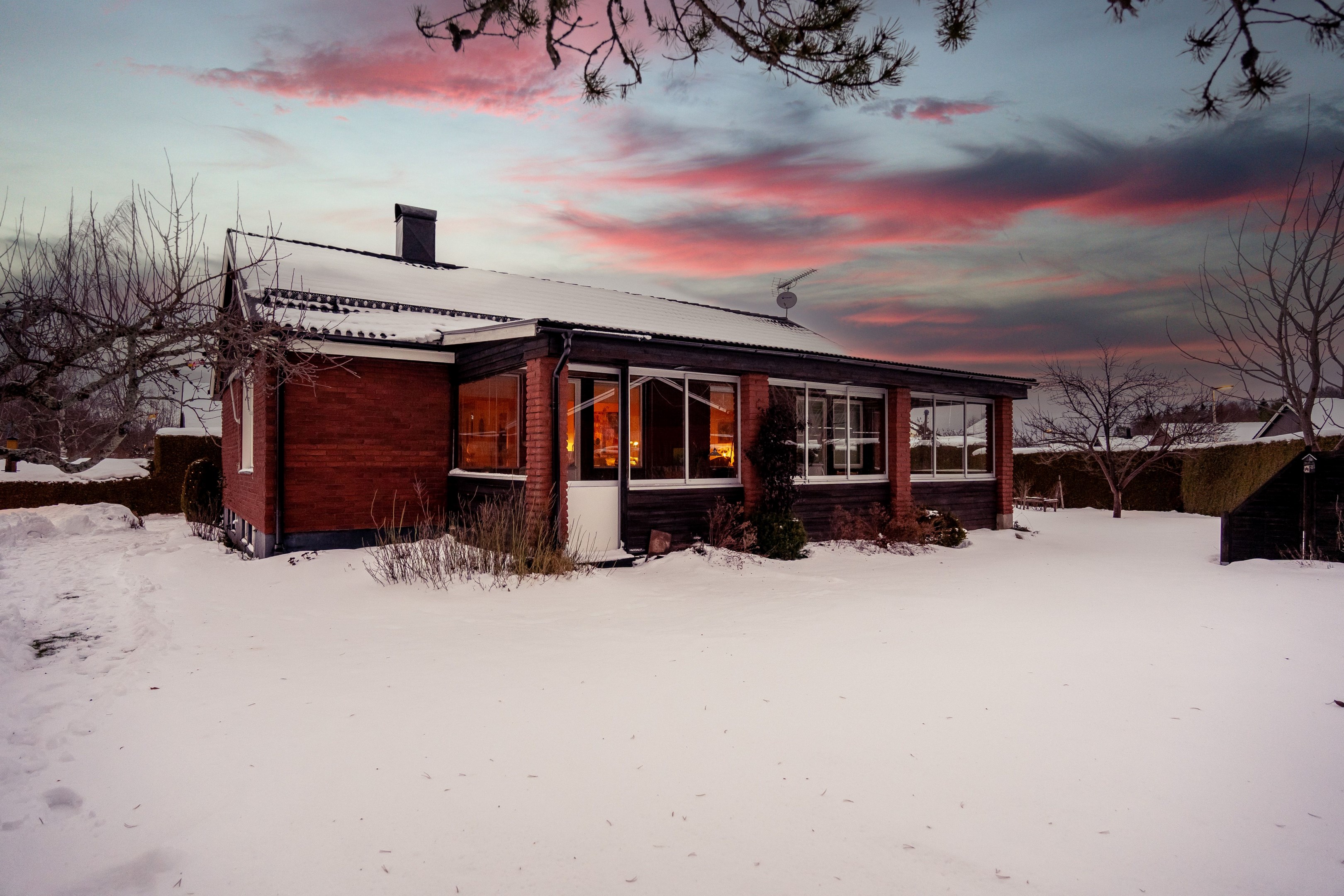 Bostadsbild från Limvägen 1, Såld i Storvreta, Uppsala