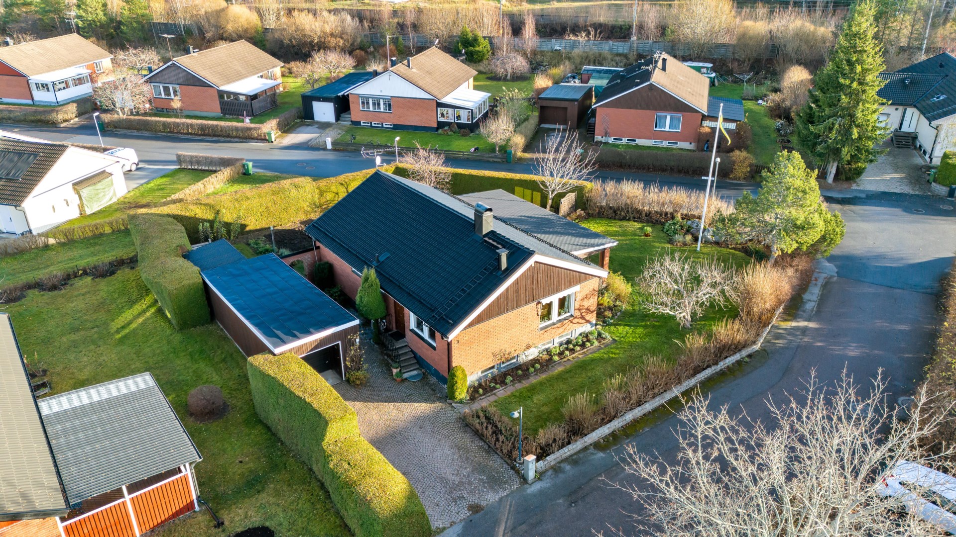 Bostadsbild från Limvägen 1, Såld i Storvreta, Uppsala