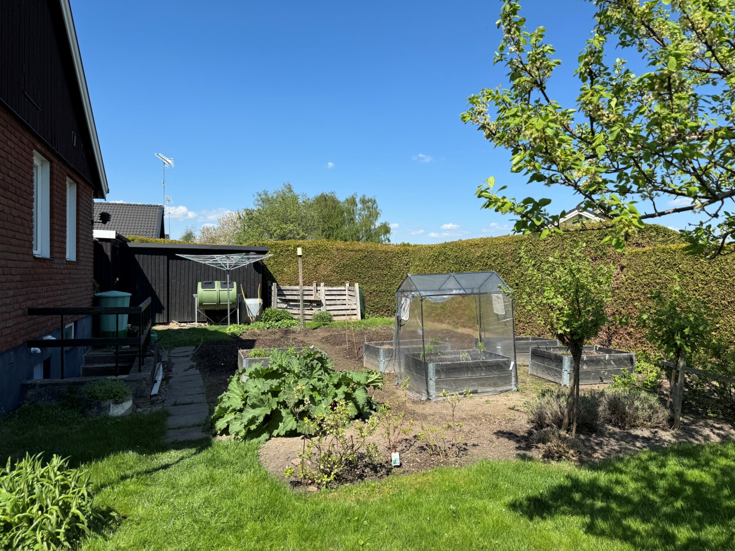 Bostadsbild från Limvägen 1, Såld i Storvreta, Uppsala