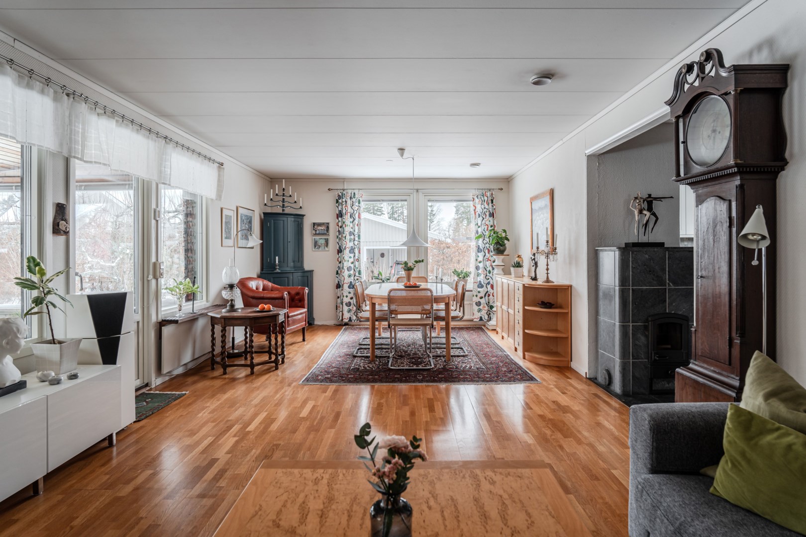 Bostadsbild från Limvägen 1, Såld i Storvreta, Uppsala