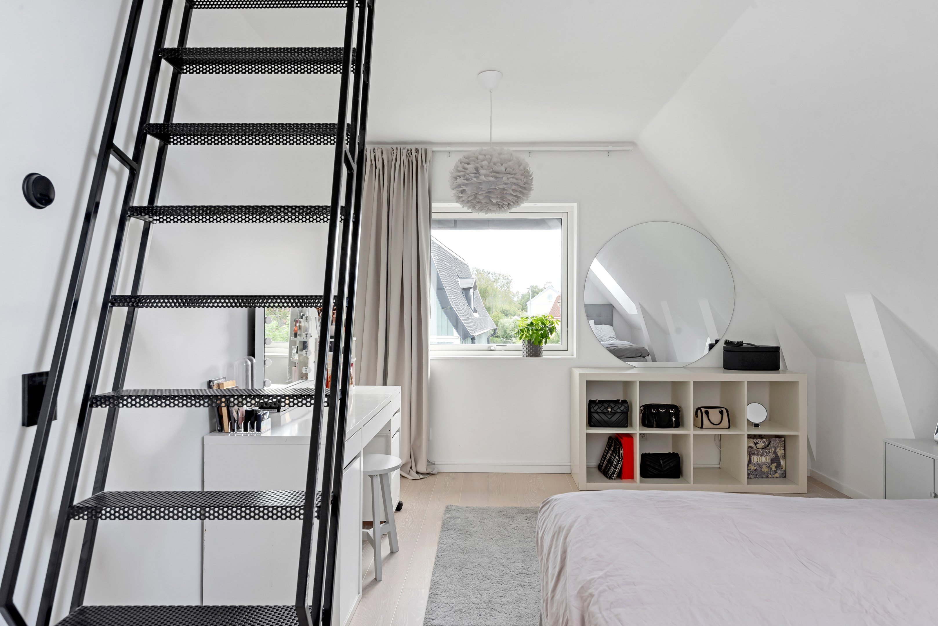 Bostadsbild från Valhallagatan 7, Såld i Svartbäcken, Uppsala