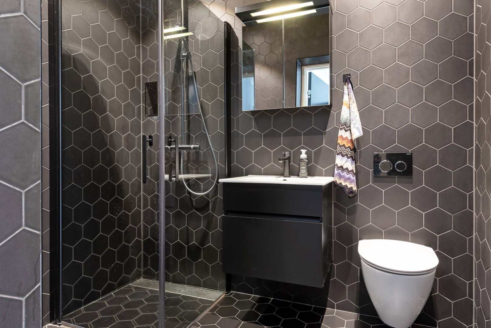 Bostadsbild från Valhallagatan 7, Såld i Svartbäcken, Uppsala