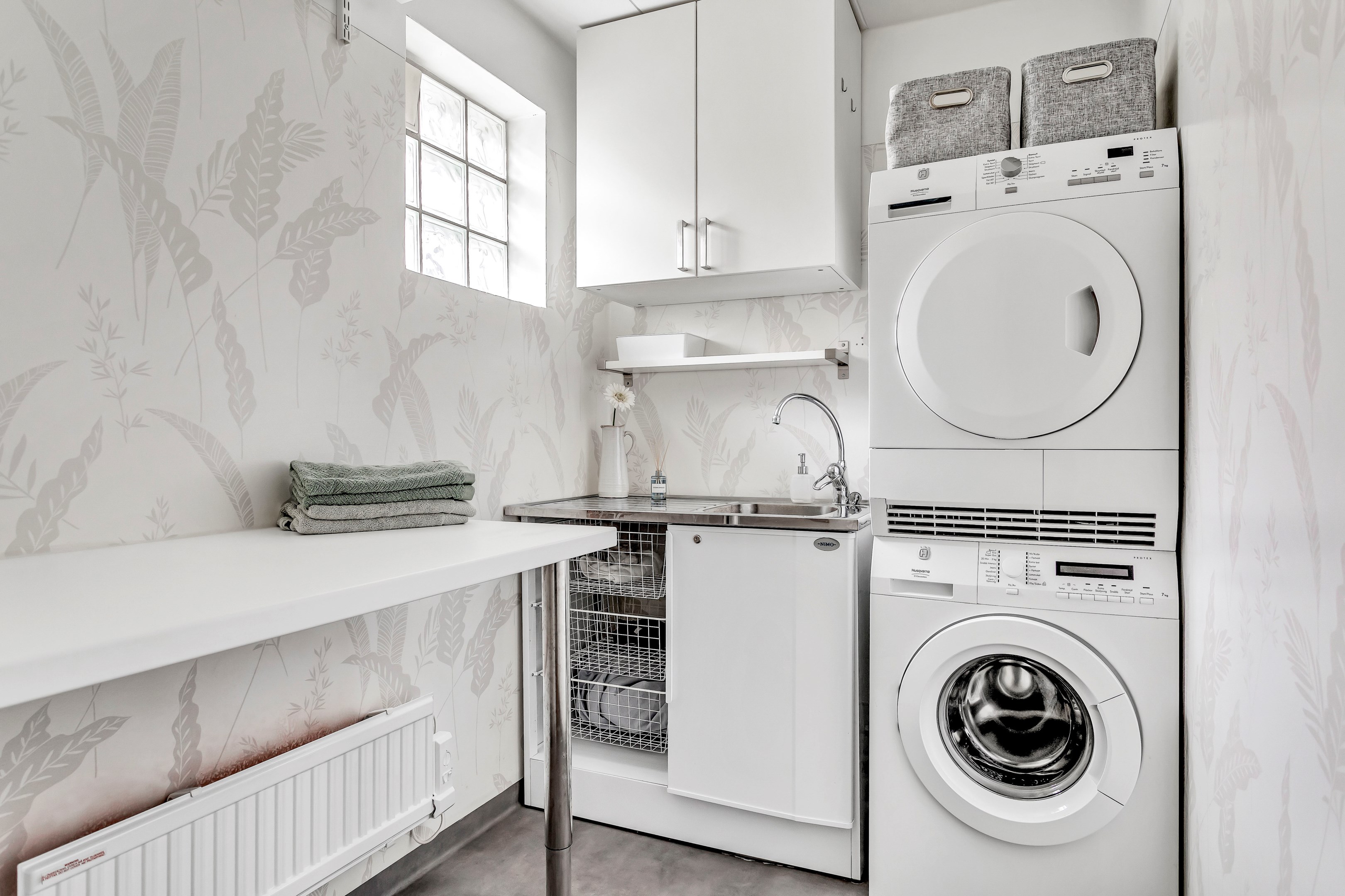 Bostadsbild från Röjningsvägen 12, Såld i Bälinge, Uppsala