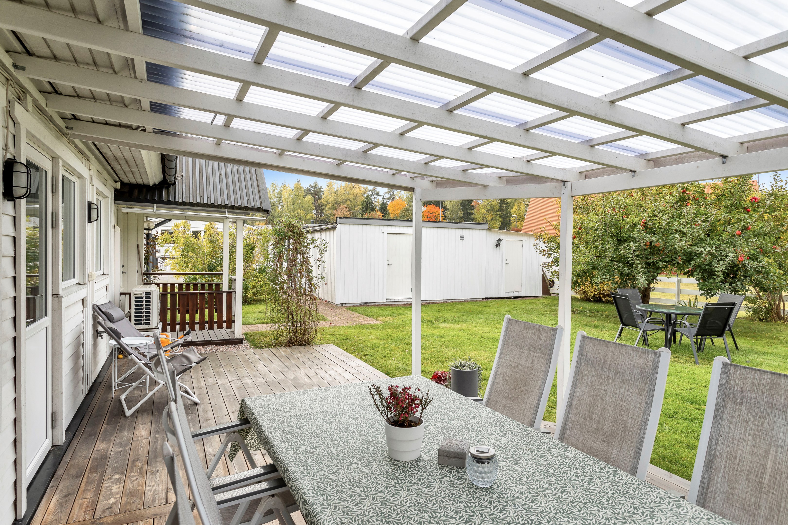 Bostadsbild från Röjningsvägen 12, Såld i Bälinge, Uppsala