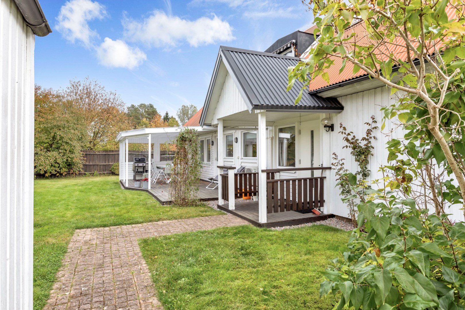 Bostadsbild från Röjningsvägen 12, Såld i Bälinge, Uppsala