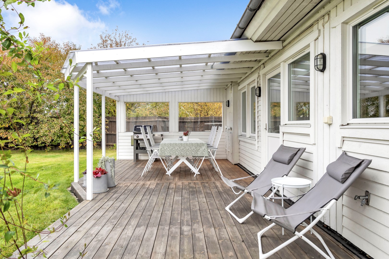 Bostadsbild från Röjningsvägen 12, Såld i Bälinge, Uppsala