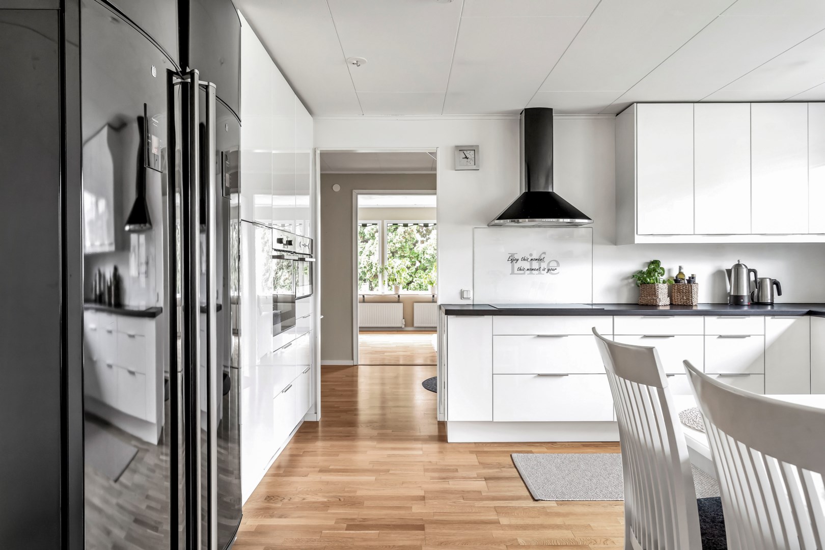 Bostadsbild från Röjningsvägen 12, Såld i Bälinge, Uppsala