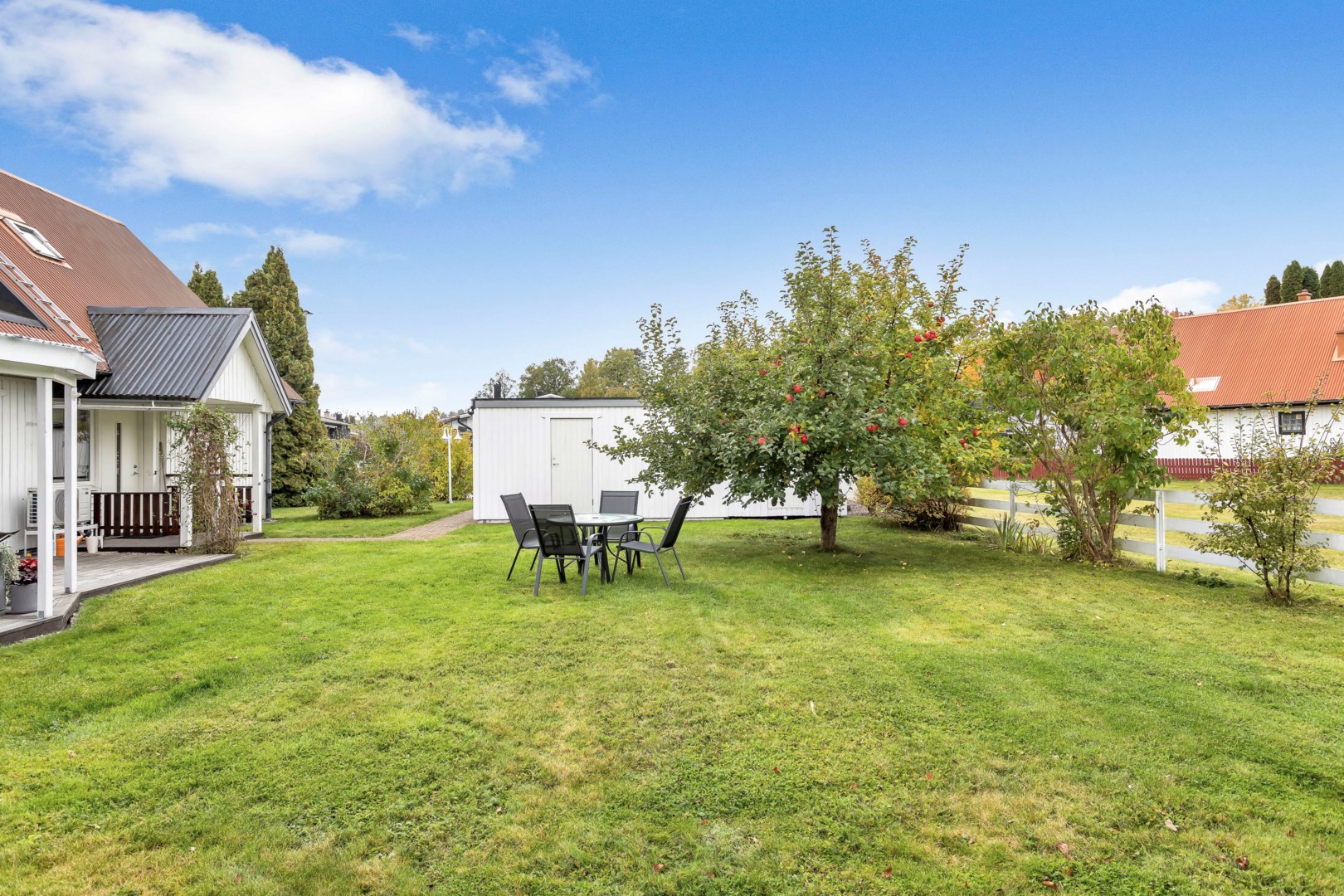 Bostadsbild från Röjningsvägen 12, Såld i Bälinge, Uppsala