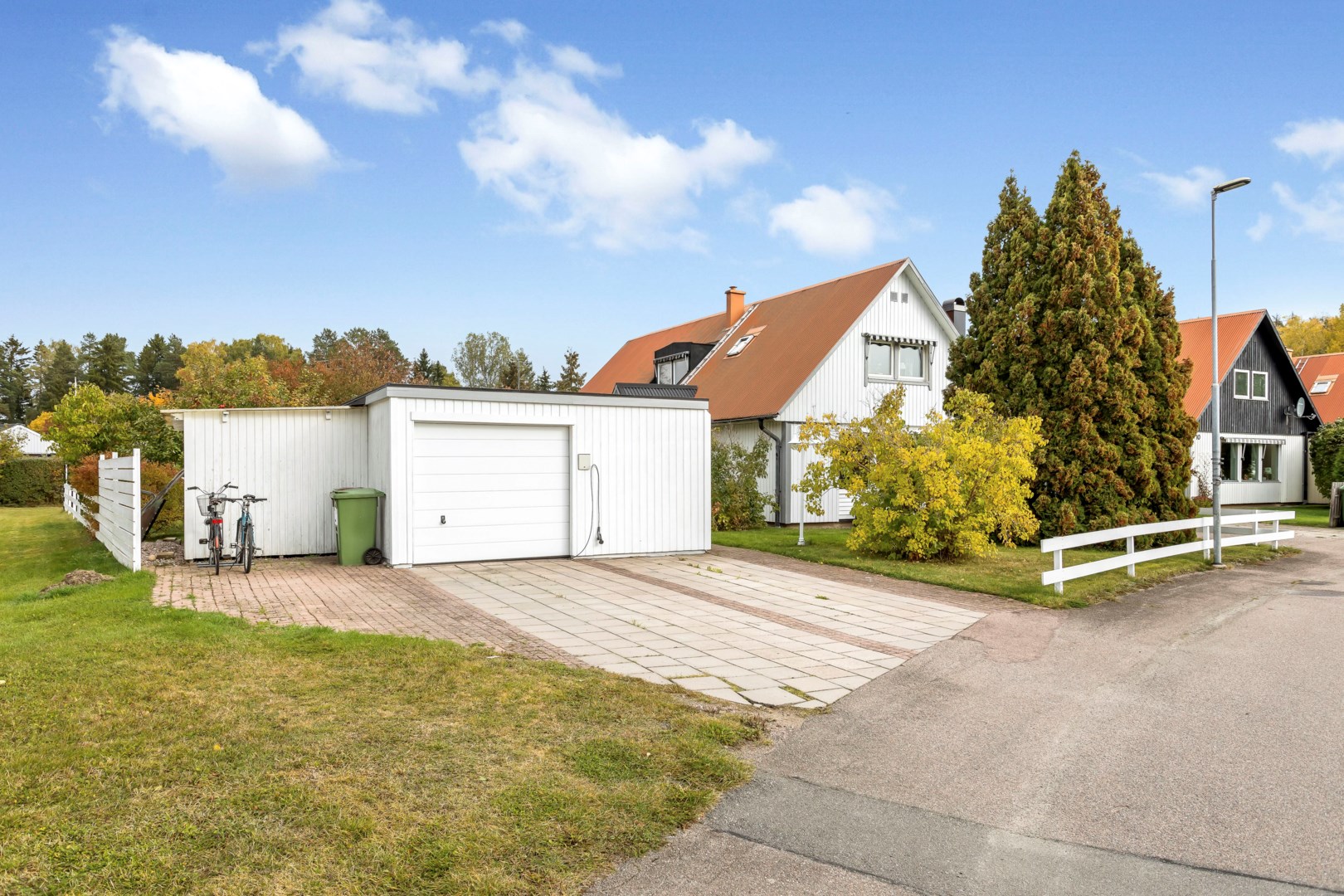 Bostadsbild från Röjningsvägen 12, Såld i Bälinge, Uppsala