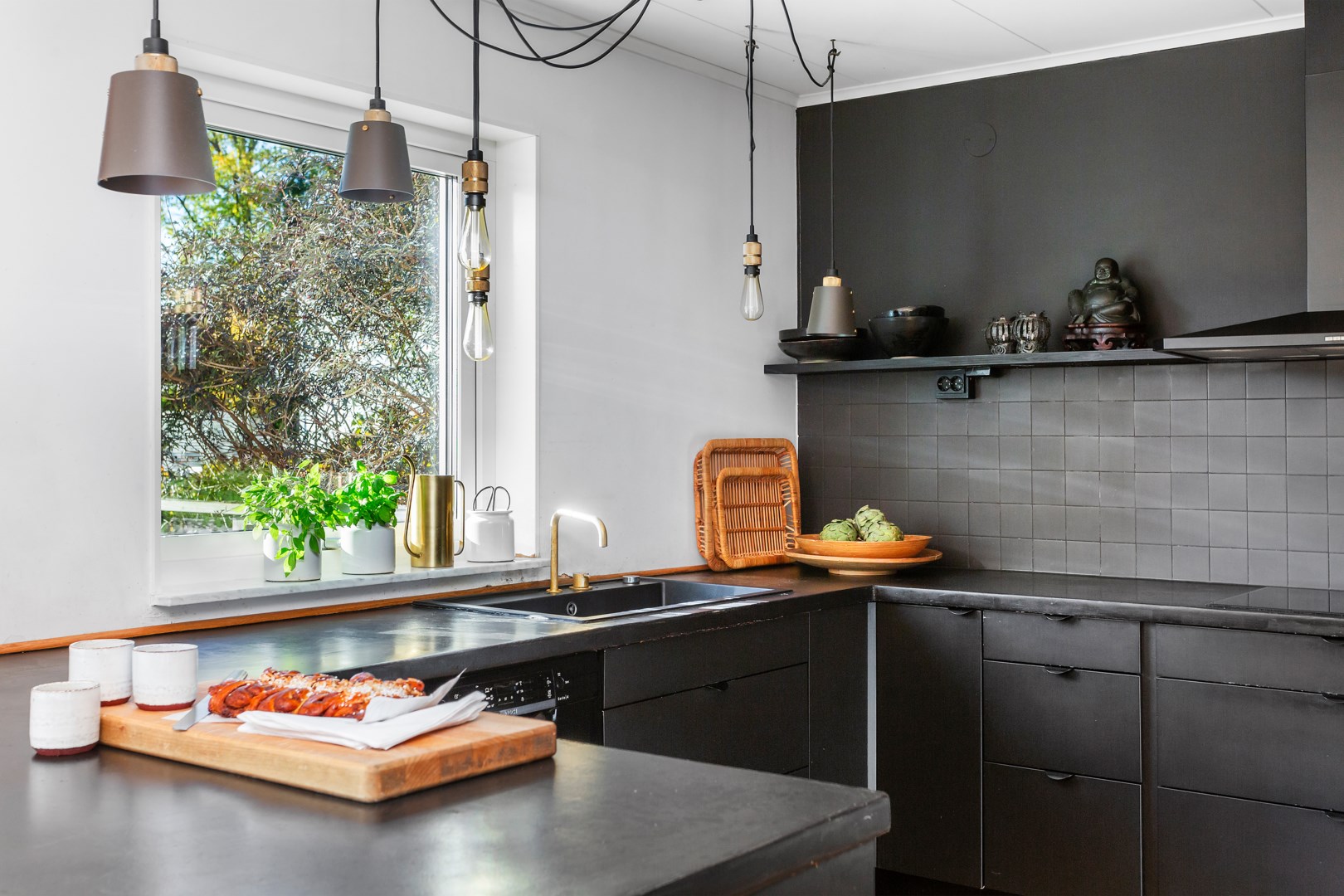 Bostadsbild från Björnbergsvägen 21A, Såld i Kummelnäs - Björnberget, Nacka