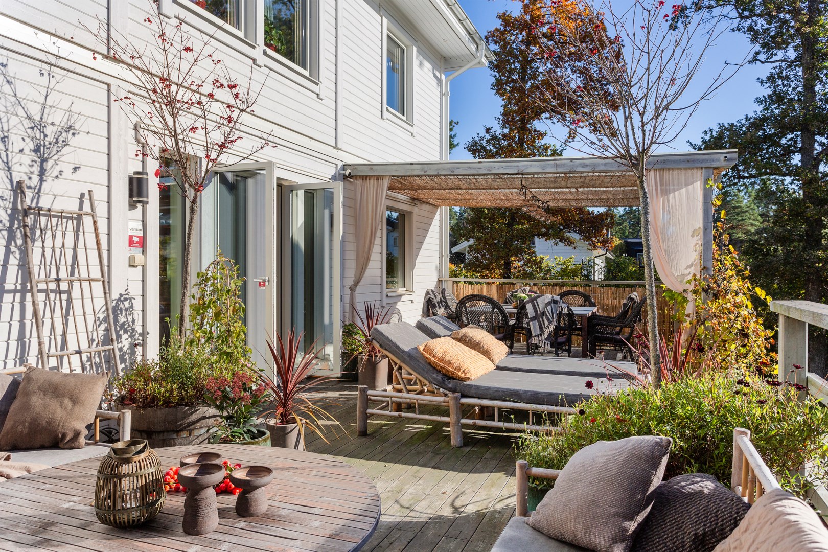 Bostadsbild från Björnbergsvägen 21A, Såld i Kummelnäs - Björnberget, Nacka