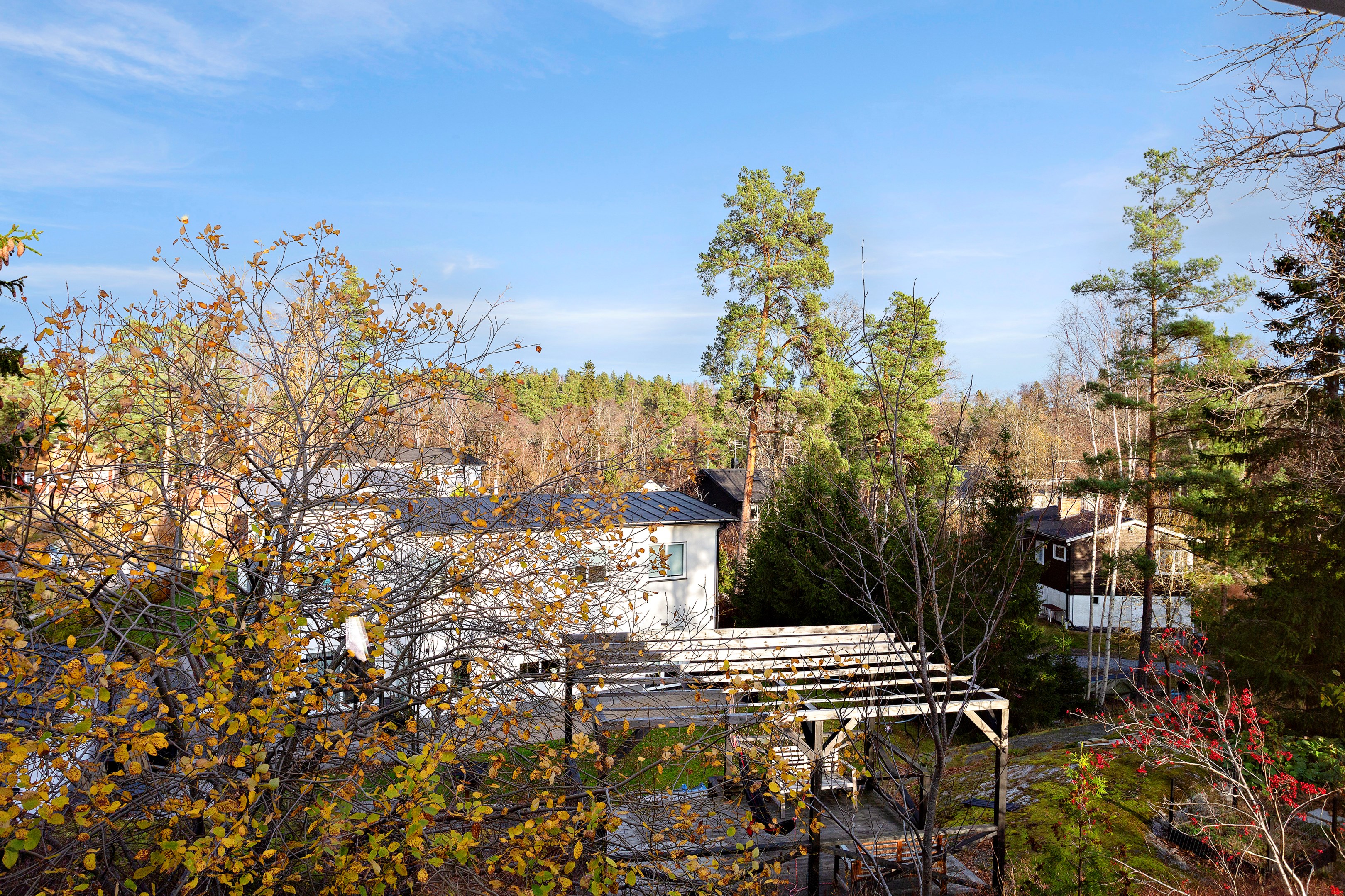 Bostadsbild från Björnbergsvägen 21A, Såld i Kummelnäs - Björnberget, Nacka