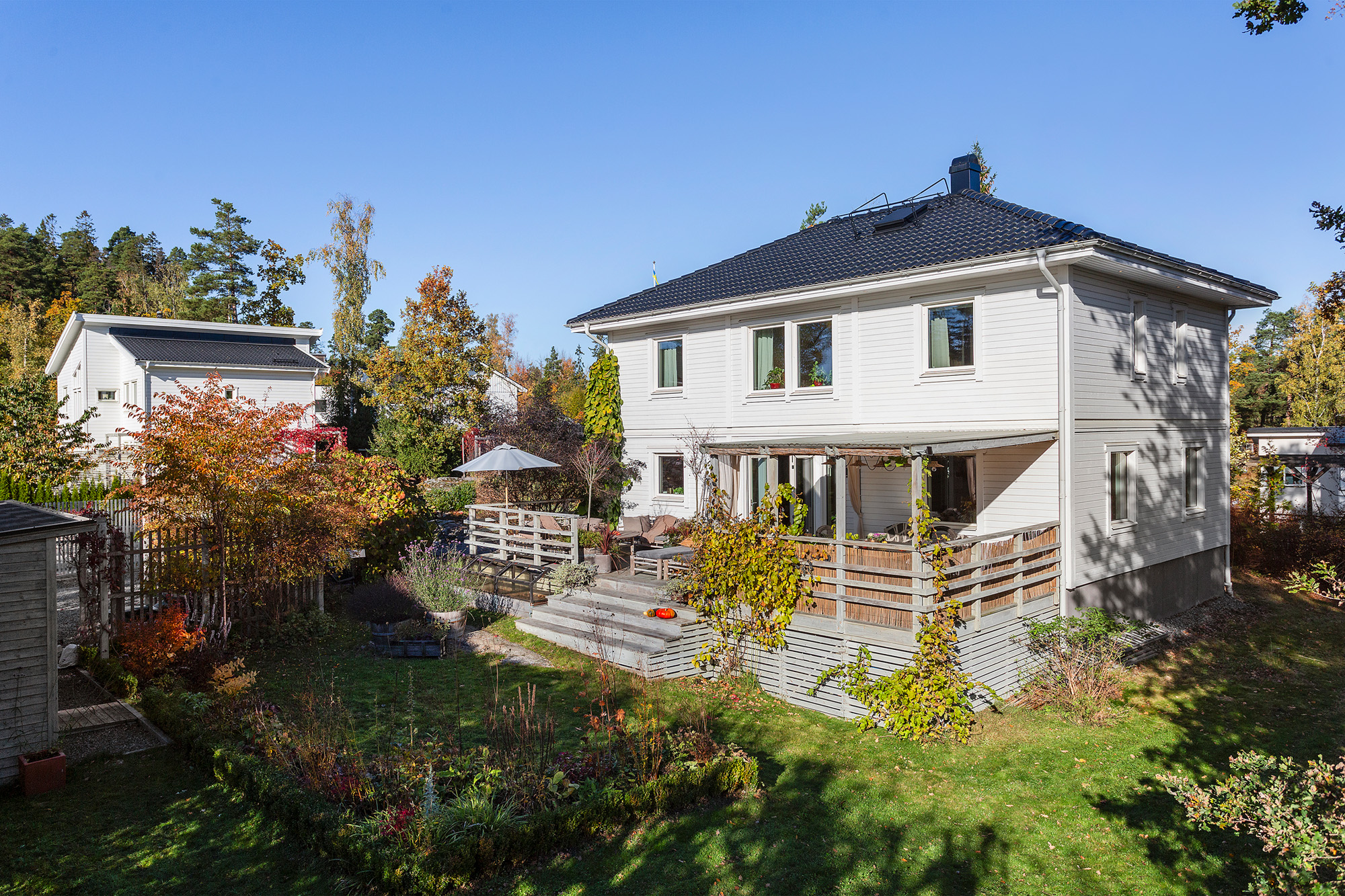 Bostadsbild från Björnbergsvägen 21A, Såld i Kummelnäs - Björnberget, Nacka