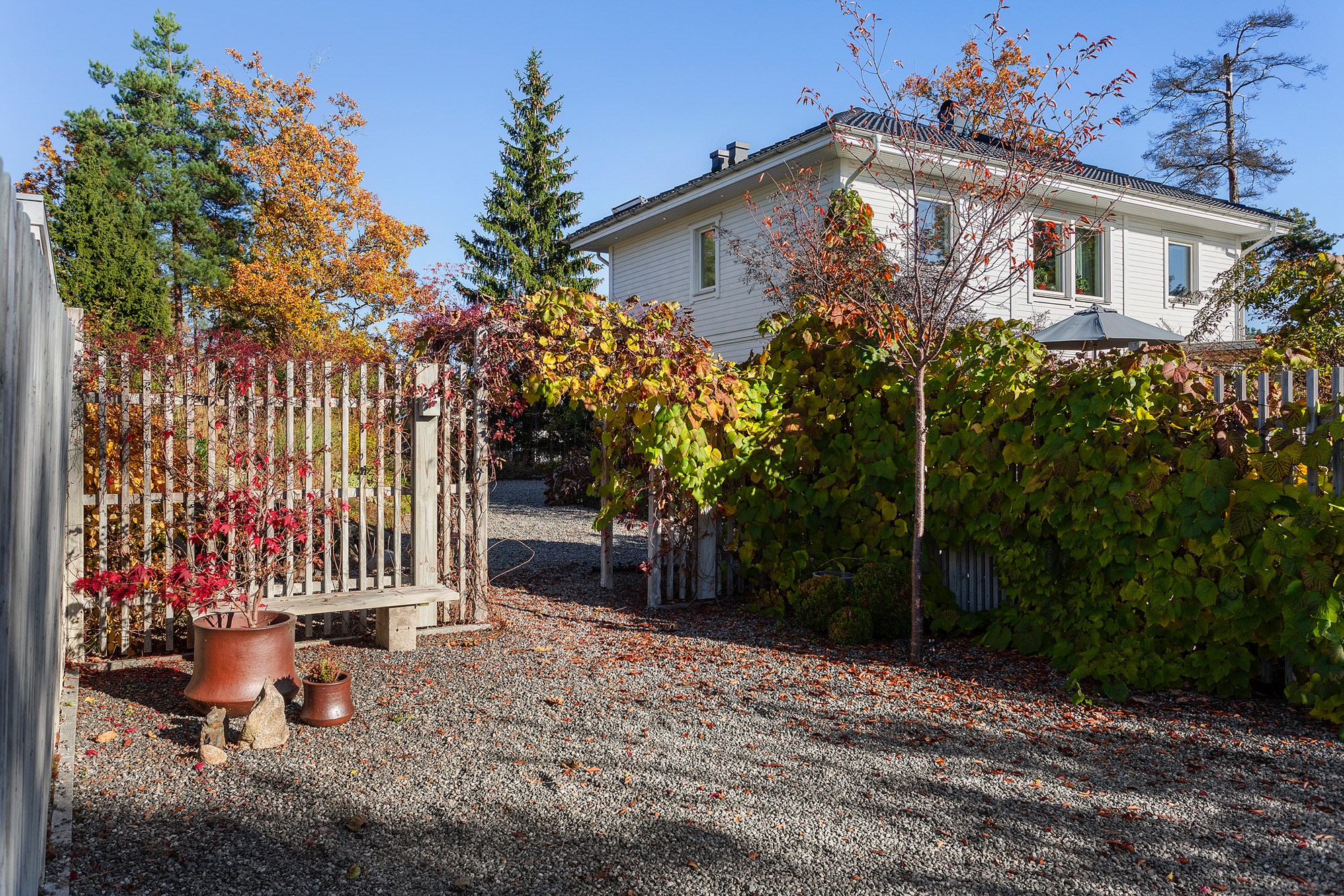 Bostadsbild från Björnbergsvägen 21A, Såld i Kummelnäs - Björnberget, Nacka